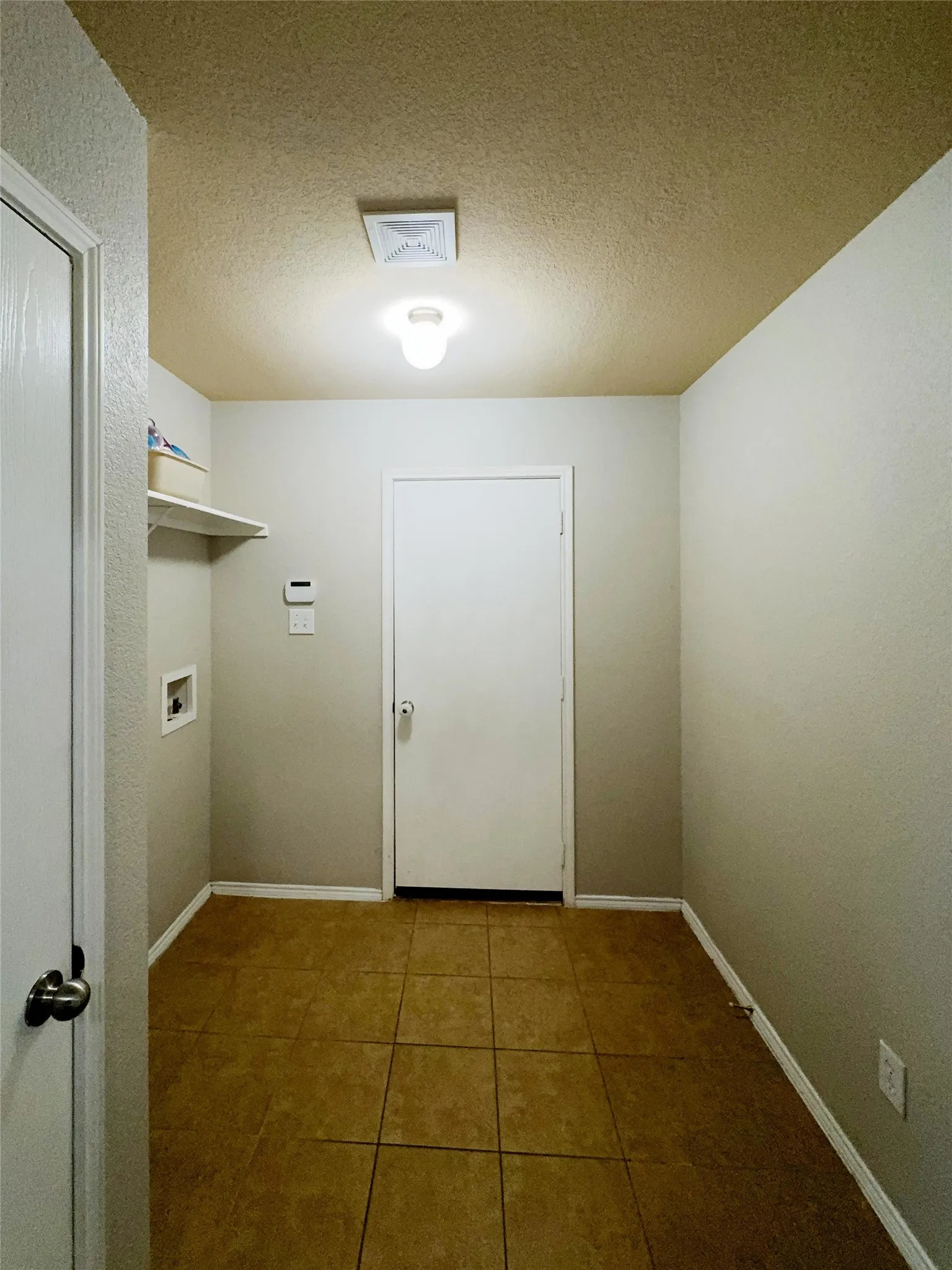 Single Family Residence For Sale in Tarrant County , 9932 Mount Pheasant Road, Fort Worth, Texas 76108, 4 Bedroom, 2 Bathroom, 2 Garage spaces, 1,866 Sqft, built in 2009, mls#21321878, Real Estate Agent in Fort Worth, Homes For Sale in Tarrant county, Homes For Sale in Fort Worth, Realtor in Fort Worth Texas, Real Estate Brokerage Independent Realty Texas, Luminita Cordes Realtor