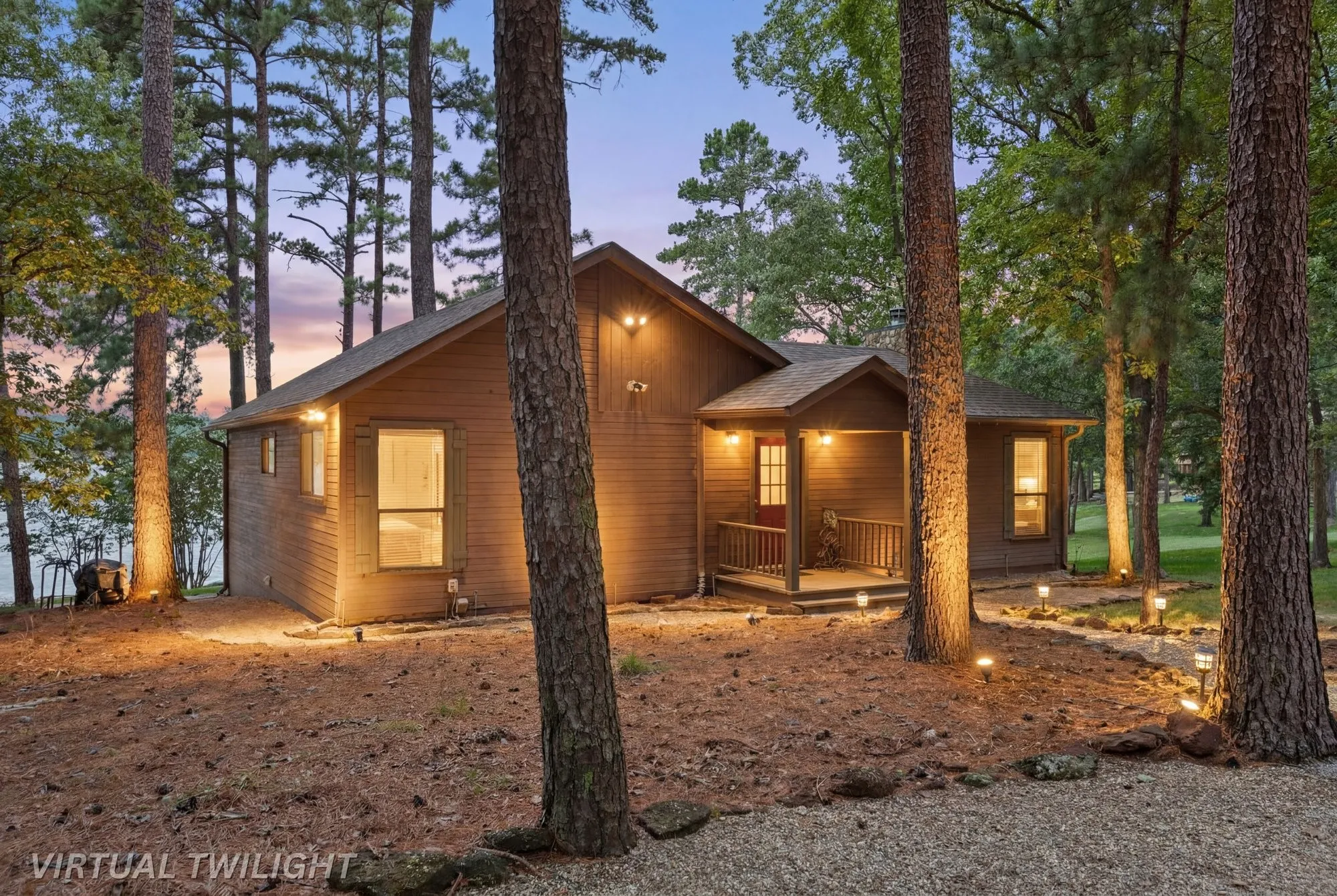 Single Family Residence For Sale in Franklin (TX) County , 400 Windy Point Drive, Mount Vernon, Texas 75457, 3 Bedroom, 3 Bathroom, 1 Garage spaces, 1,300 Sqft, built in 1987, mls#21324647, Real Estate Agent in Mount Vernon, Homes For Sale in Franklin (TX) county, Homes For Sale in Mount Vernon, Realtor in Mount Vernon Texas, Real Estate Brokerage Independent Realty Texas, Luminita Cordes Realtor