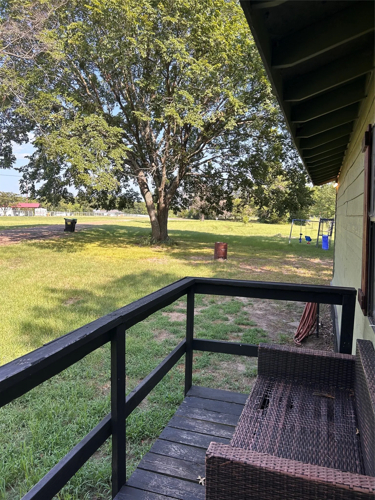 Single Family Residence For Sale in Van Zandt County , 130 CR 3821, Wills Point, Texas 75169, 2 Bedroom, 2 Bathroom, Garage spaces, 1,152 Sqft, built in 1993, mls#21324650, Real Estate Agent in Wills Point, Homes For Sale in Van Zandt county, Homes For Sale in Wills Point, Realtor in Wills Point Texas, Real Estate Brokerage Independent Realty Texas, Luminita Cordes Realtor
