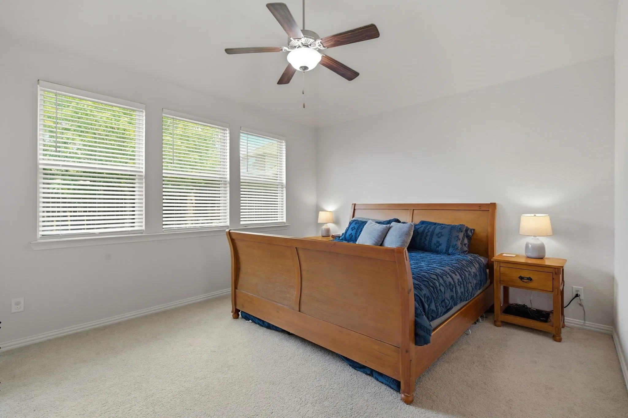 Single Family Residence For Rent in Collin County , 716 Monarch Lane, Celina, Texas 75009, 4 Bedroom, 2 Bathroom, 2 Garage spaces, 1,840 Sqft, built in 2018, mls#21324430, Real Estate Agent in Celina, Homes For Rent in Collin county, Homes For Rent in Celina, Realtor in Celina Texas, Real Estate Brokerage Independent Realty Texas, Luminita Cordes Realtor