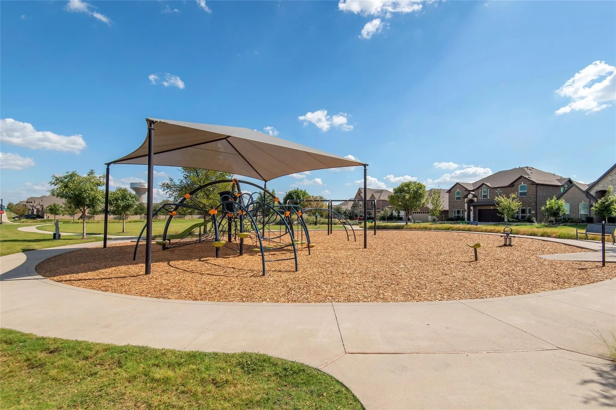 Single Family Residence For Rent in Collin County , 716 Monarch Lane, Celina, Texas 75009, 4 Bedroom, 2 Bathroom, 2 Garage spaces, 1,840 Sqft, built in 2018, mls#21324430, Real Estate Agent in Celina, Homes For Rent in Collin county, Homes For Rent in Celina, Realtor in Celina Texas, Real Estate Brokerage Independent Realty Texas, Luminita Cordes Realtor