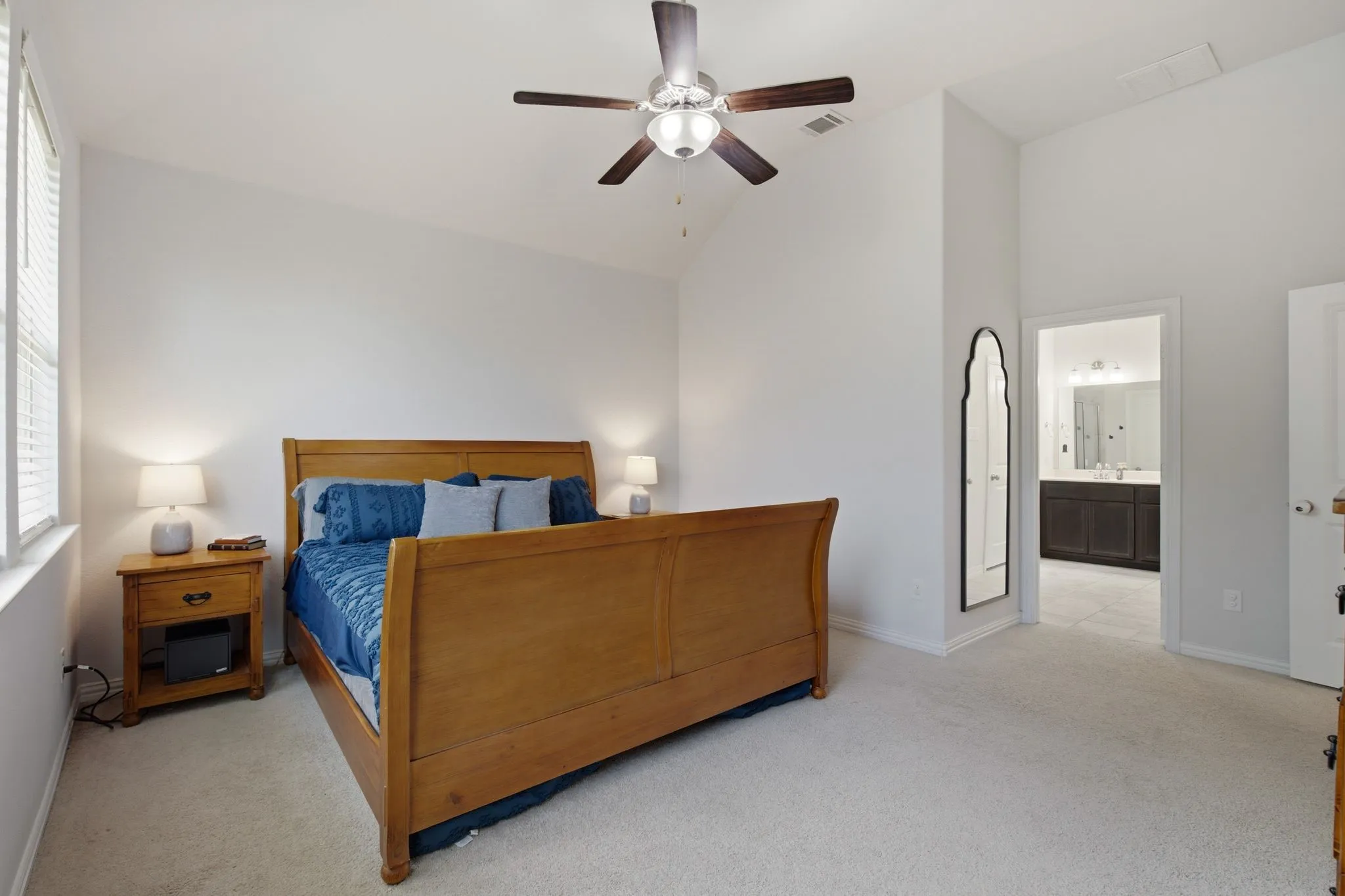 Single Family Residence For Rent in Collin County , 716 Monarch Lane, Celina, Texas 75009, 4 Bedroom, 2 Bathroom, 2 Garage spaces, 1,840 Sqft, built in 2018, mls#21324430, Real Estate Agent in Celina, Homes For Rent in Collin county, Homes For Rent in Celina, Realtor in Celina Texas, Real Estate Brokerage Independent Realty Texas, Luminita Cordes Realtor
