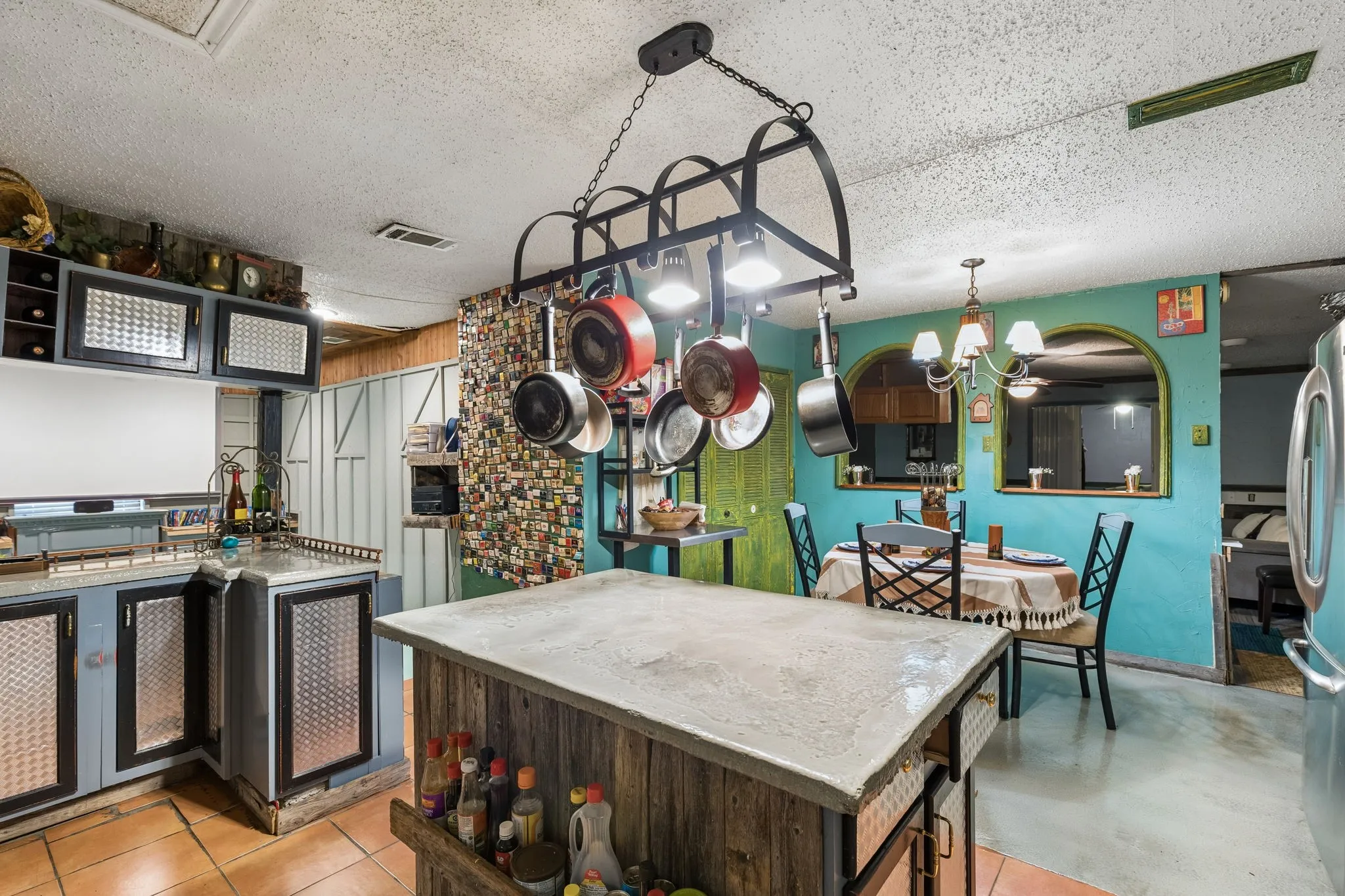 Island Kitchen