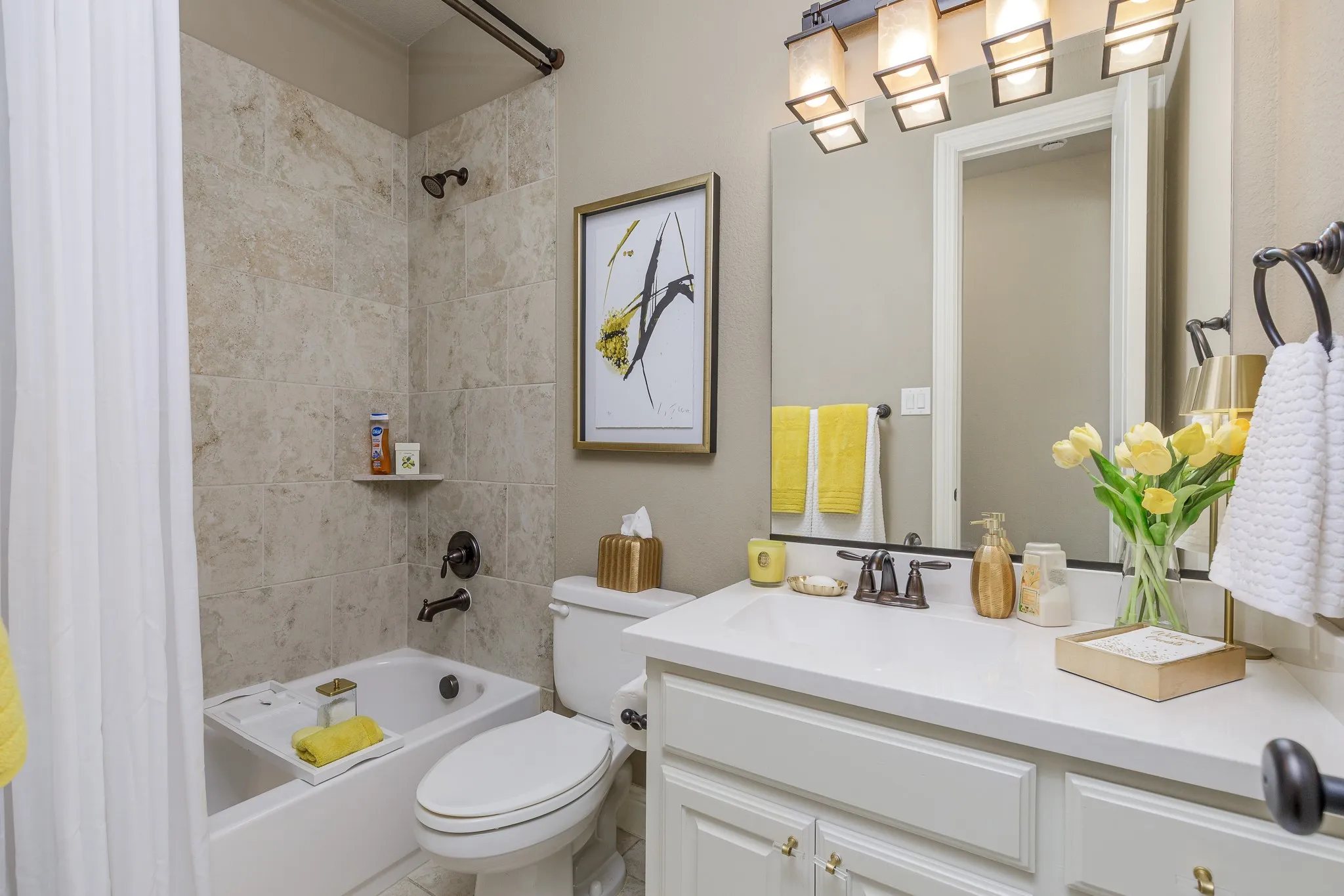 Single Family Residence For Sale in Collin County , 912 Snyder Drive, Mc Kinney, Texas 75072, 3 Bedroom, 2 Bathroom, 2 Garage spaces, 2,465 Sqft, built in 2015, mls#21322163, Real Estate Agent in Mc Kinney, Homes For Sale in Collin county, Homes For Sale in Mc Kinney, Realtor in Mc Kinney Texas, Real Estate Brokerage Independent Realty Texas, Luminita Cordes Realtor
