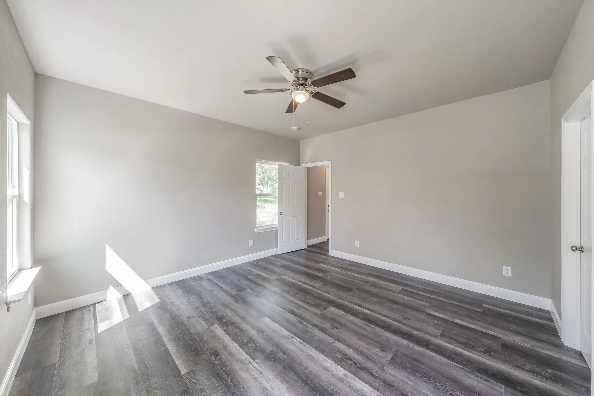 Single Family Residence For Sale in Montague County , 708 Elba Street, Bowie, Texas 76230, 3 Bedroom, 2 Bathroom, Garage spaces, 1,462 Sqft, built in 2023, mls#21324665, Real Estate Agent in Bowie, Homes For Sale in Montague county, Homes For Sale in Bowie, Realtor in Bowie Texas, Real Estate Brokerage Independent Realty Texas, Luminita Cordes Realtor