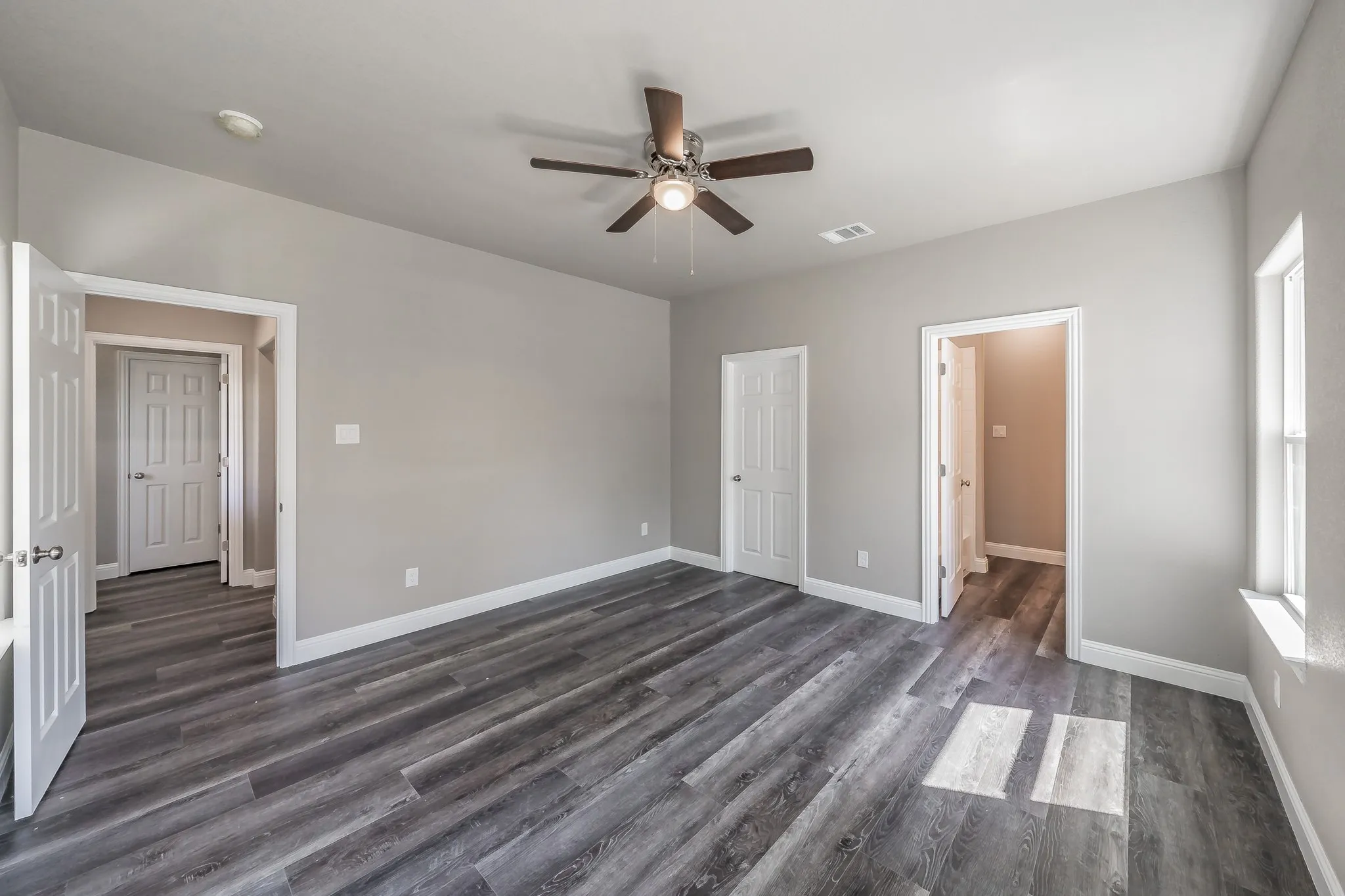 Single Family Residence For Sale in Montague County , 708 Elba Street, Bowie, Texas 76230, 3 Bedroom, 2 Bathroom, Garage spaces, 1,462 Sqft, built in 2023, mls#21324665, Real Estate Agent in Bowie, Homes For Sale in Montague county, Homes For Sale in Bowie, Realtor in Bowie Texas, Real Estate Brokerage Independent Realty Texas, Luminita Cordes Realtor