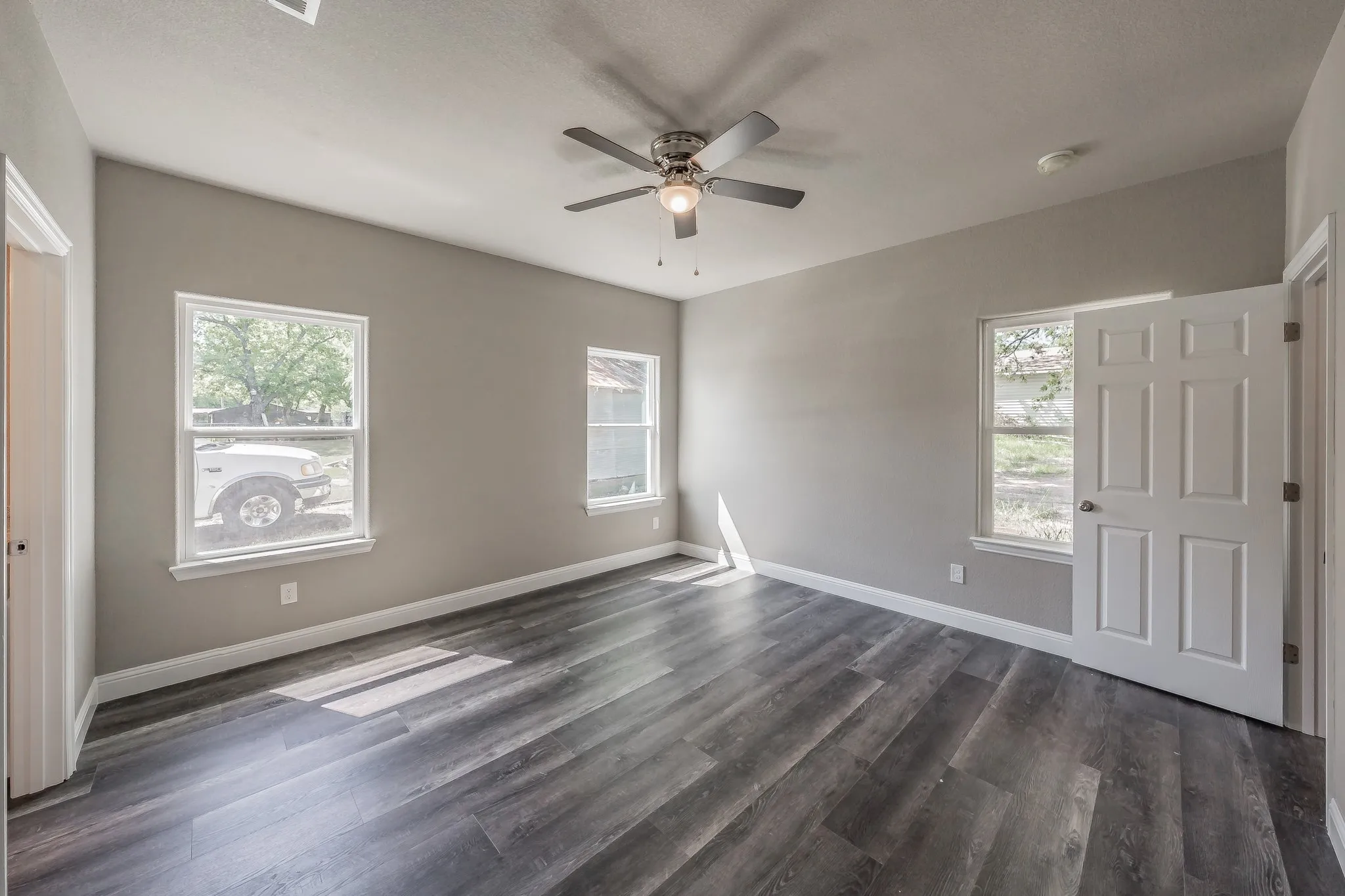 Single Family Residence For Sale in Montague County , 708 Elba Street, Bowie, Texas 76230, 3 Bedroom, 2 Bathroom, Garage spaces, 1,462 Sqft, built in 2023, mls#21324665, Real Estate Agent in Bowie, Homes For Sale in Montague county, Homes For Sale in Bowie, Realtor in Bowie Texas, Real Estate Brokerage Independent Realty Texas, Luminita Cordes Realtor