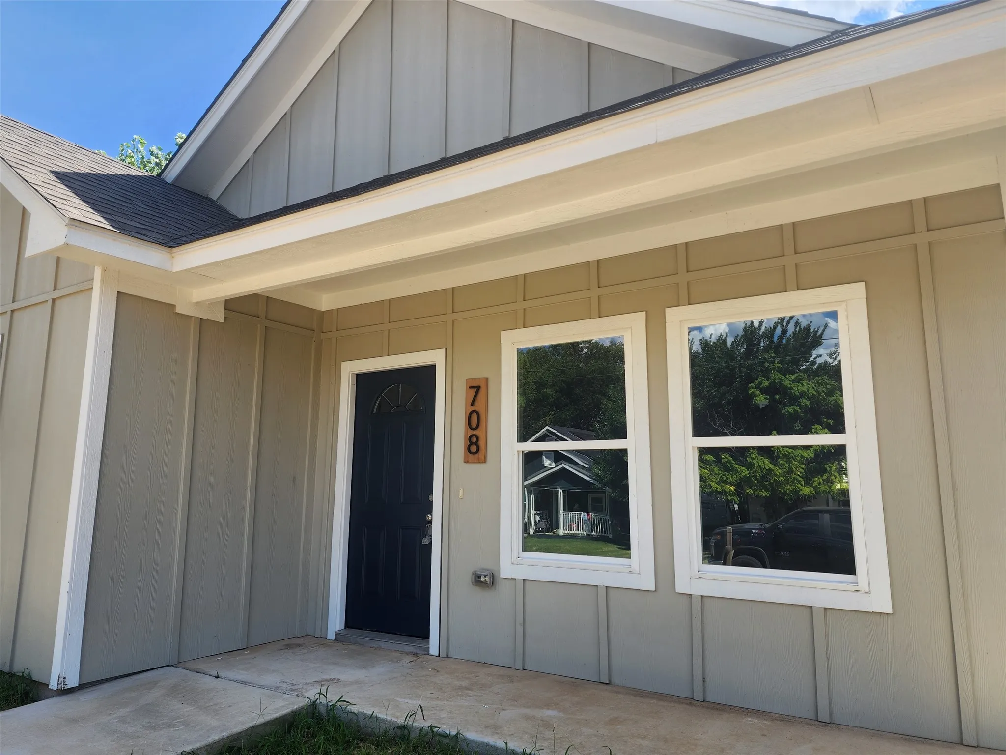 Single Family Residence For Sale in Montague County , 708 Elba Street, Bowie, Texas 76230, 3 Bedroom, 2 Bathroom, Garage spaces, 1,462 Sqft, built in 2023, mls#21324665, Real Estate Agent in Bowie, Homes For Sale in Montague county, Homes For Sale in Bowie, Realtor in Bowie Texas, Real Estate Brokerage Independent Realty Texas, Luminita Cordes Realtor