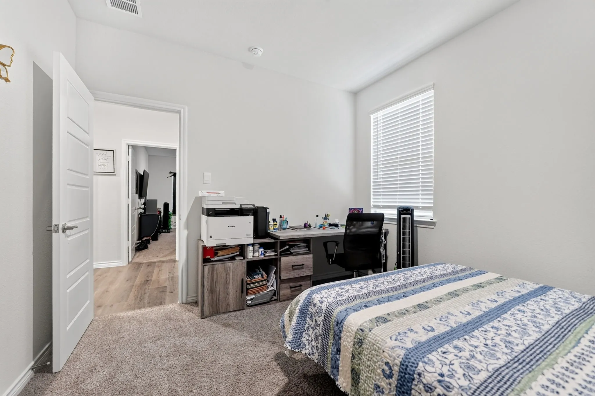 Single Family Residence For Sale in Denton County , 10105 Sunnyview Lane, Aubrey, Texas 76227, 3 Bedroom, 2 Bathroom, 2 Garage spaces, 1,781 Sqft, built in 2024, mls#21324107, Real Estate Agent in Aubrey, Homes For Sale in Denton county, Homes For Sale in Aubrey, Realtor in Aubrey Texas, Real Estate Brokerage Independent Realty Texas, Luminita Cordes Realtor