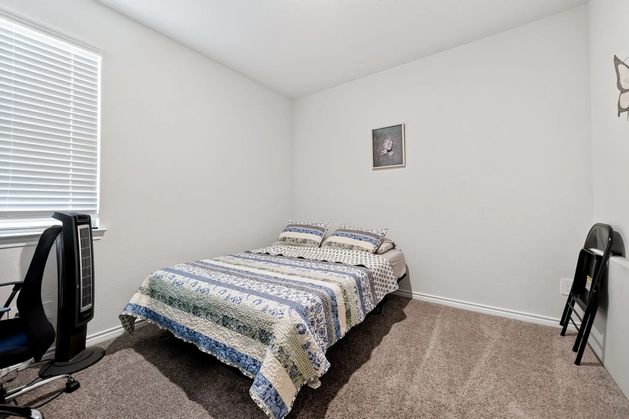 Single Family Residence For Sale in Denton County , 10105 Sunnyview Lane, Aubrey, Texas 76227, 3 Bedroom, 2 Bathroom, 2 Garage spaces, 1,781 Sqft, built in 2024, mls#21324107, Real Estate Agent in Aubrey, Homes For Sale in Denton county, Homes For Sale in Aubrey, Realtor in Aubrey Texas, Real Estate Brokerage Independent Realty Texas, Luminita Cordes Realtor