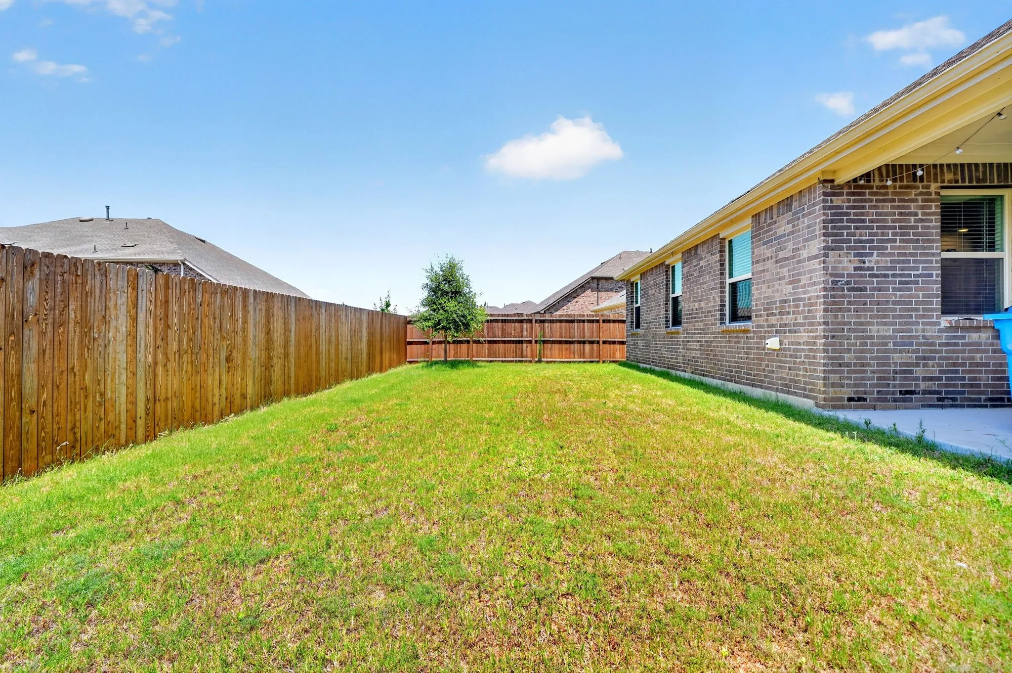 Single Family Residence For Sale in Denton County , 10105 Sunnyview Lane, Aubrey, Texas 76227, 3 Bedroom, 2 Bathroom, 2 Garage spaces, 1,781 Sqft, built in 2024, mls#21324107, Real Estate Agent in Aubrey, Homes For Sale in Denton county, Homes For Sale in Aubrey, Realtor in Aubrey Texas, Real Estate Brokerage Independent Realty Texas, Luminita Cordes Realtor