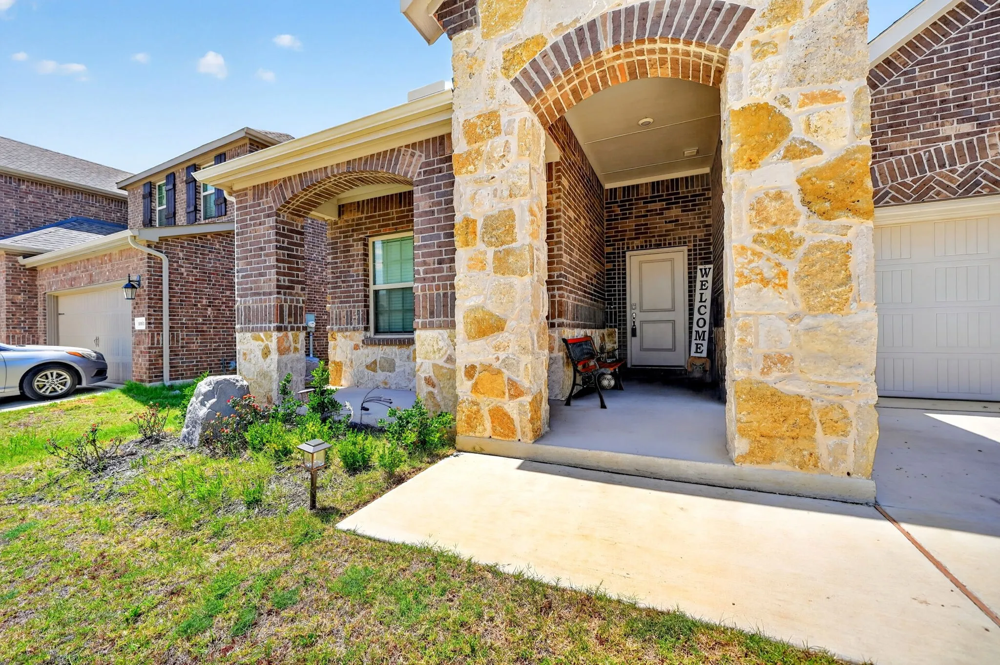 Single Family Residence For Sale in Denton County , 10105 Sunnyview Lane, Aubrey, Texas 76227, 3 Bedroom, 2 Bathroom, 2 Garage spaces, 1,781 Sqft, built in 2024, mls#21324107, Real Estate Agent in Aubrey, Homes For Sale in Denton county, Homes For Sale in Aubrey, Realtor in Aubrey Texas, Real Estate Brokerage Independent Realty Texas, Luminita Cordes Realtor