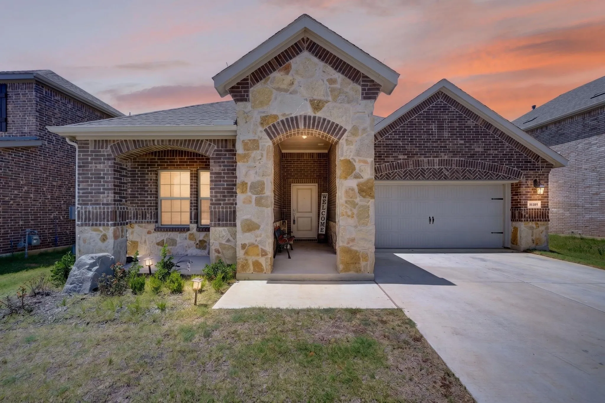 Single Family Residence For Sale in Denton County , 10105 Sunnyview Lane, Aubrey, Texas 76227, 3 Bedroom, 2 Bathroom, 2 Garage spaces, 1,781 Sqft, built in 2024, mls#21324107, Real Estate Agent in Aubrey, Homes For Sale in Denton county, Homes For Sale in Aubrey, Realtor in Aubrey Texas, Real Estate Brokerage Independent Realty Texas, Luminita Cordes Realtor