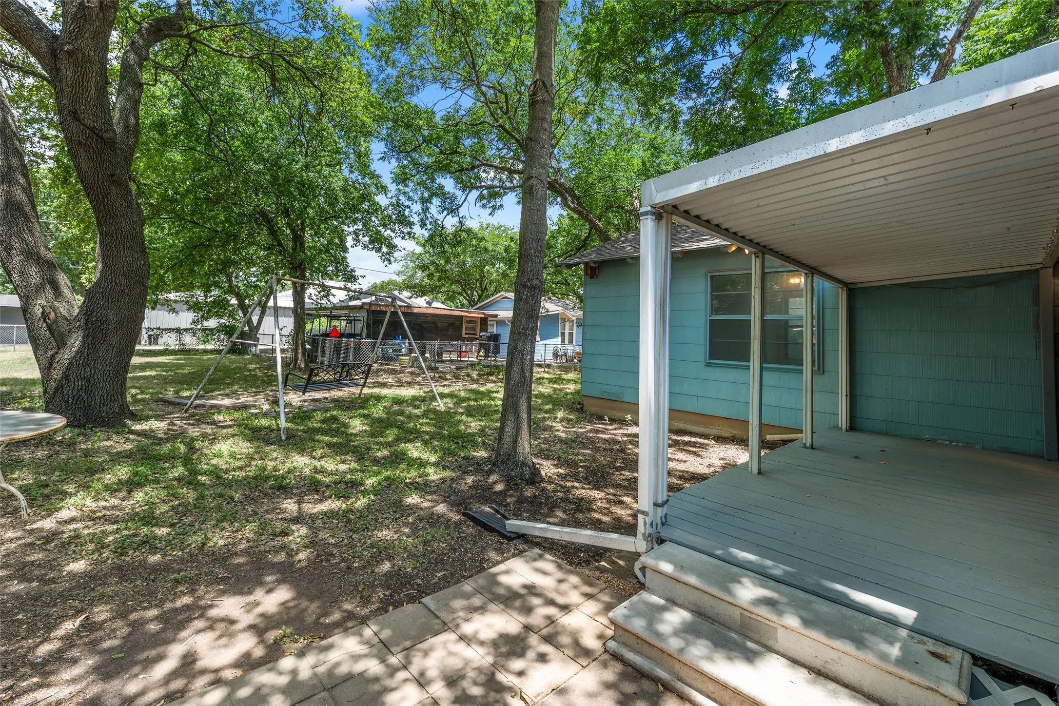 Single Family Residence For Sale in Mc Lennan County , 207 N Marable Street, West, Texas 76691, 3 Bedrooms, 2 Bathrooms, 2 Garage spaces, 1,721 Sqft, built in 1950, Price $239,900, mls#21323400, Real Estate Agent in West, Homes For Sale in Mc Lennan county, Homes For Sale in West, Realtor in West Texas, Real Estate Brokerage Independent Realty Texas, Luminita Cordes Realtor