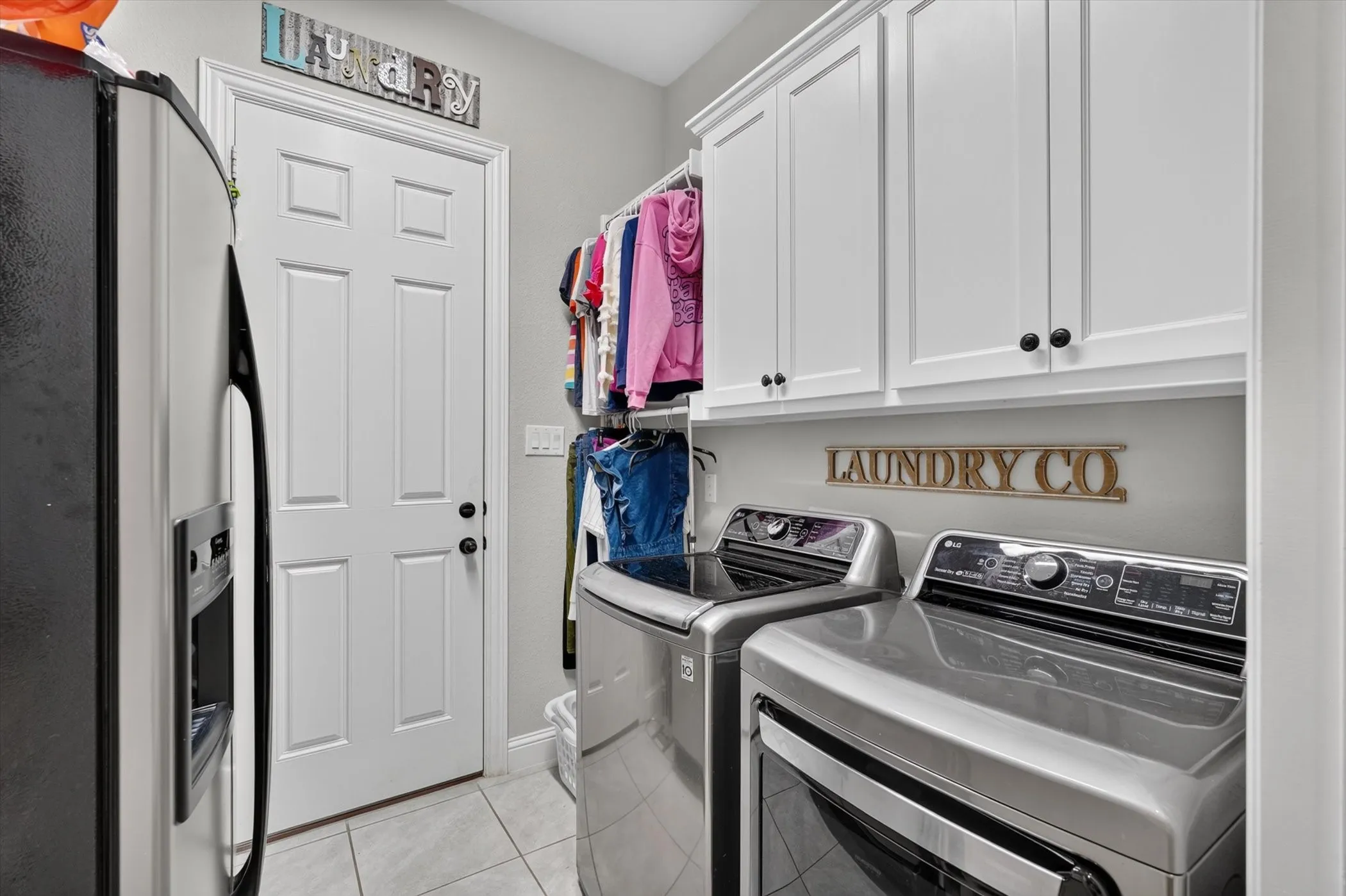 Single Family Residence For Sale in Dallas County , 6706 Blackstone Drive, Sachse, Texas 75048, 5 Bedroom, 6 Bathroom, 4 Garage spaces, 5,256 Sqft, built in 2018, mls#21308630, Real Estate Agent in Sachse, Homes For Sale in Dallas county, Homes For Sale in Sachse, Realtor in Sachse Texas, Real Estate Brokerage Independent Realty Texas, Luminita Cordes Realtor