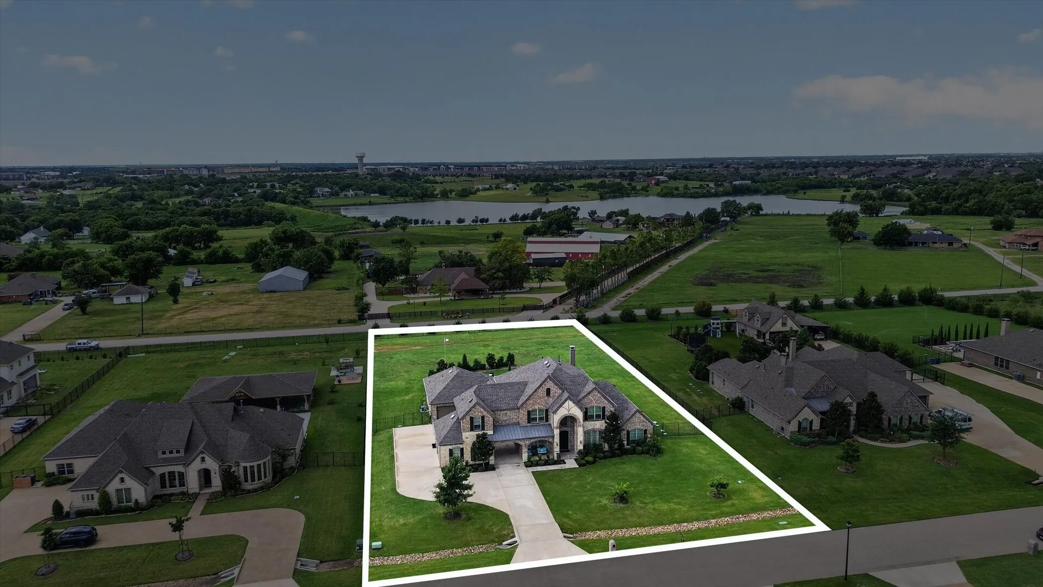 Single Family Residence For Sale in Dallas County , 6706 Blackstone Drive, Sachse, Texas 75048, 5 Bedroom, 6 Bathroom, 4 Garage spaces, 5,256 Sqft, built in 2018, mls#21308630, Real Estate Agent in Sachse, Homes For Sale in Dallas county, Homes For Sale in Sachse, Realtor in Sachse Texas, Real Estate Brokerage Independent Realty Texas, Luminita Cordes Realtor