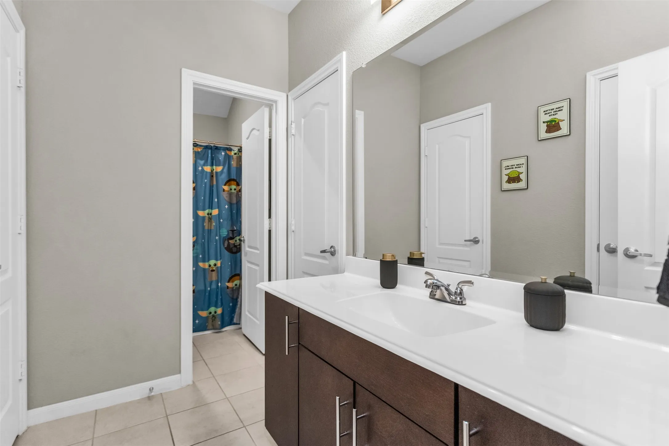 Single Family Residence For Sale in Dallas County , 529 Bermuda Avenue, Lancaster, Texas 75146, 5 Bedroom, 4 Bathroom, 2 Garage spaces, 3,106 Sqft, built in 2022, mls#21305053, Real Estate Agent in Lancaster, Homes For Sale in Dallas county, Homes For Sale in Lancaster, Realtor in Lancaster Texas, Real Estate Brokerage Independent Realty Texas, Luminita Cordes Realtor