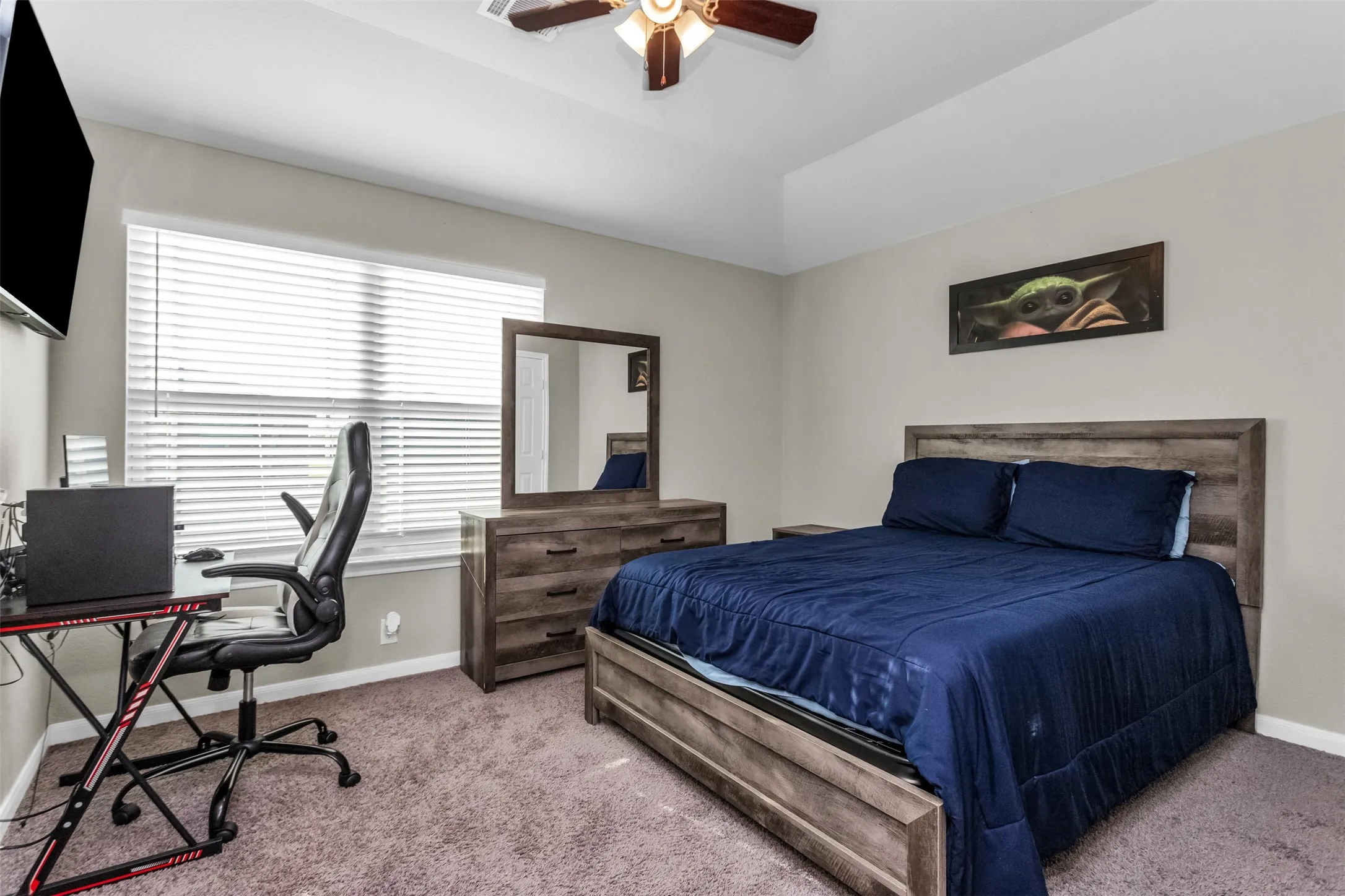 Single Family Residence For Sale in Dallas County , 529 Bermuda Avenue, Lancaster, Texas 75146, 5 Bedroom, 4 Bathroom, 2 Garage spaces, 3,106 Sqft, built in 2022, mls#21305053, Real Estate Agent in Lancaster, Homes For Sale in Dallas county, Homes For Sale in Lancaster, Realtor in Lancaster Texas, Real Estate Brokerage Independent Realty Texas, Luminita Cordes Realtor