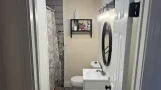 Single Family Residence For Sale in Johnson County , 821 College Street, Cleburne, Texas 76033, 3 Bedroom, 2 Bathroom, Garage spaces, 1,250 Sqft, built in 1944, mls#21324699, Real Estate Agent in Cleburne, Homes For Sale in Johnson county, Homes For Sale in Cleburne, Realtor in Cleburne Texas, Real Estate Brokerage Independent Realty Texas, Luminita Cordes Realtor