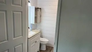 Single Family Residence For Sale in Johnson County , 821 College Street, Cleburne, Texas 76033, 3 Bedroom, 2 Bathroom, Garage spaces, 1,250 Sqft, built in 1944, mls#21324699, Real Estate Agent in Cleburne, Homes For Sale in Johnson county, Homes For Sale in Cleburne, Realtor in Cleburne Texas, Real Estate Brokerage Independent Realty Texas, Luminita Cordes Realtor