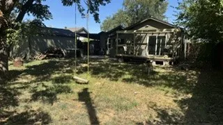 Single Family Residence For Sale in Johnson County , 821 College Street, Cleburne, Texas 76033, 3 Bedroom, 2 Bathroom, Garage spaces, 1,250 Sqft, built in 1944, mls#21324699, Real Estate Agent in Cleburne, Homes For Sale in Johnson county, Homes For Sale in Cleburne, Realtor in Cleburne Texas, Real Estate Brokerage Independent Realty Texas, Luminita Cordes Realtor