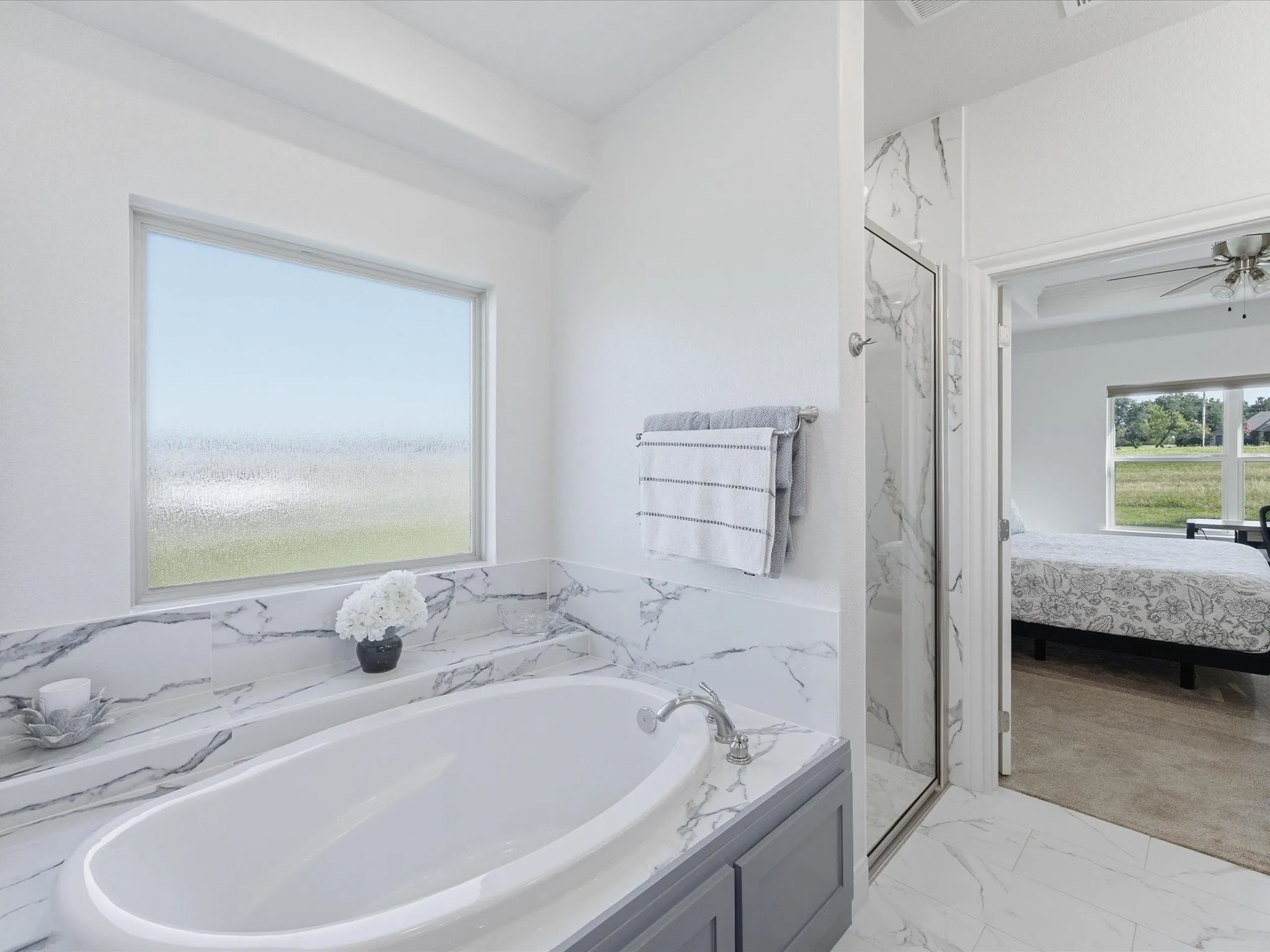 Single Family Residence For Sale in Wise County , 648 Half Moon Way, Runaway Bay, Texas 76426, 3 Bedroom, 2 Bathroom, 2 Garage spaces, 1,894 Sqft, built in 2022, mls#21324423, Real Estate Agent in Runaway Bay, Homes For Sale in Wise county, Homes For Sale in Runaway Bay, Realtor in Runaway Bay Texas, Real Estate Brokerage Independent Realty Texas, Luminita Cordes Realtor