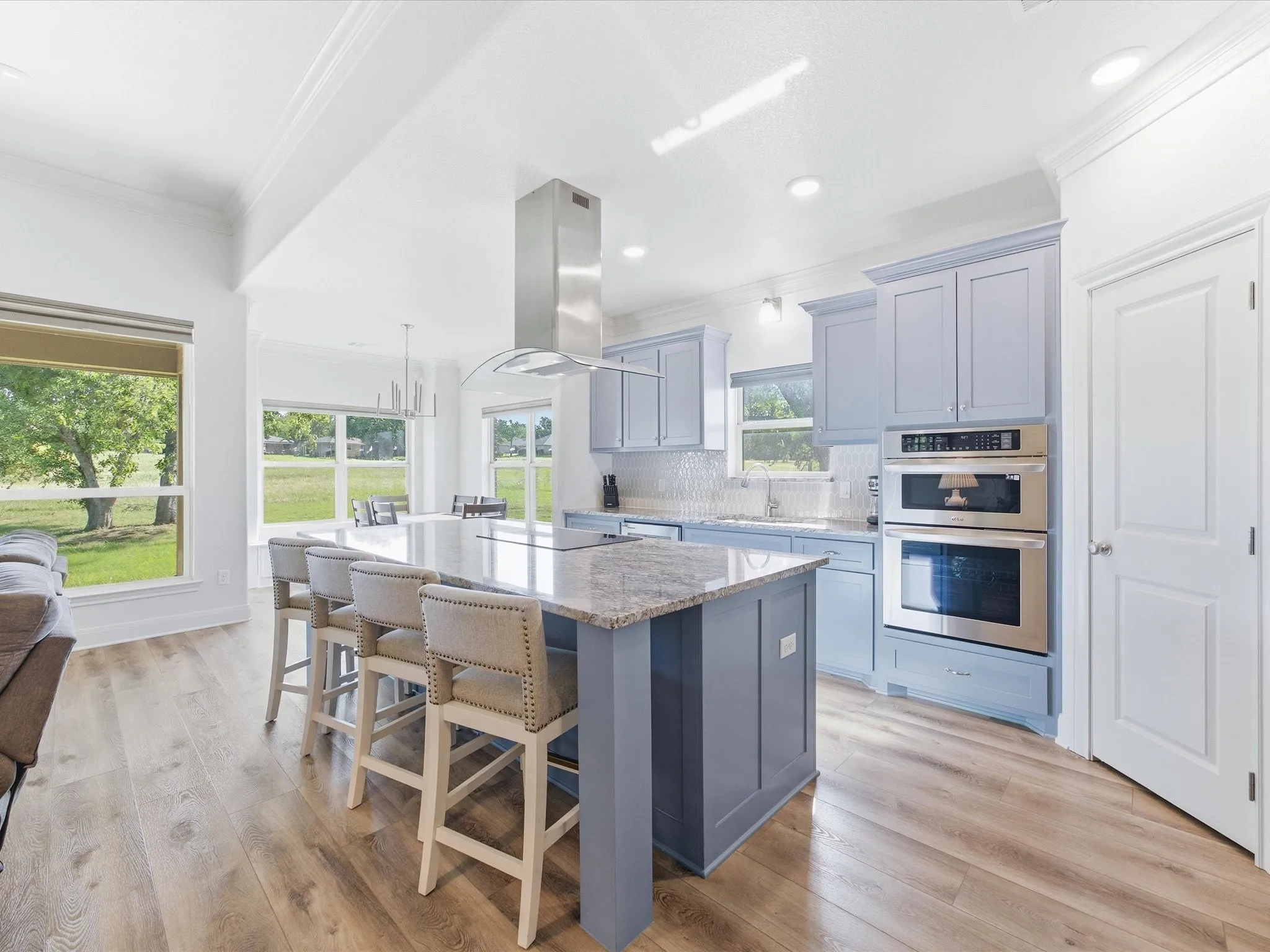 Single Family Residence For Sale in Wise County , 648 Half Moon Way, Runaway Bay, Texas 76426, 3 Bedroom, 2 Bathroom, 2 Garage spaces, 1,894 Sqft, built in 2022, mls#21324423, Real Estate Agent in Runaway Bay, Homes For Sale in Wise county, Homes For Sale in Runaway Bay, Realtor in Runaway Bay Texas, Real Estate Brokerage Independent Realty Texas, Luminita Cordes Realtor