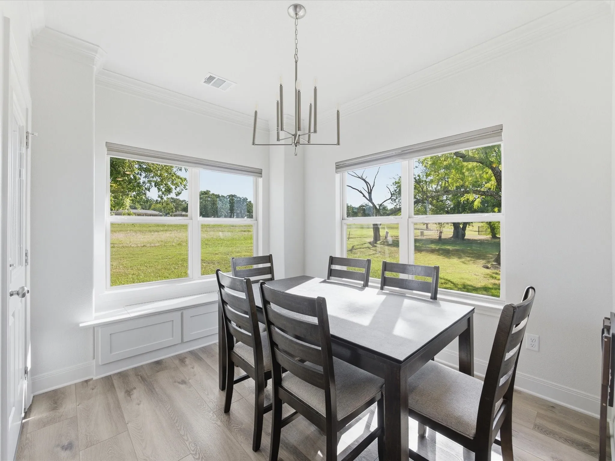 Single Family Residence For Sale in Wise County , 648 Half Moon Way, Runaway Bay, Texas 76426, 3 Bedroom, 2 Bathroom, 2 Garage spaces, 1,894 Sqft, built in 2022, mls#21324423, Real Estate Agent in Runaway Bay, Homes For Sale in Wise county, Homes For Sale in Runaway Bay, Realtor in Runaway Bay Texas, Real Estate Brokerage Independent Realty Texas, Luminita Cordes Realtor