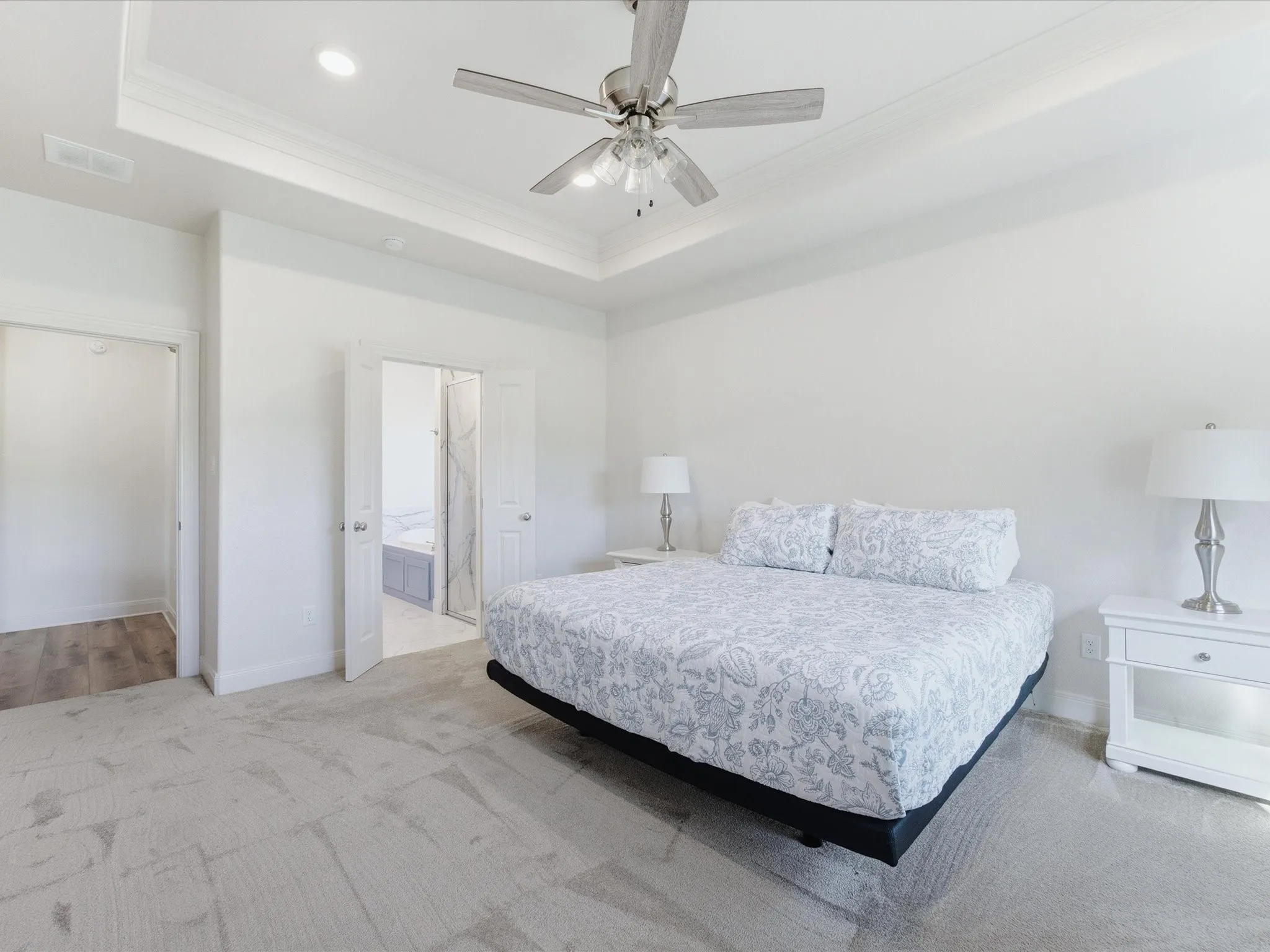 Single Family Residence For Sale in Wise County , 648 Half Moon Way, Runaway Bay, Texas 76426, 3 Bedroom, 2 Bathroom, 2 Garage spaces, 1,894 Sqft, built in 2022, mls#21324423, Real Estate Agent in Runaway Bay, Homes For Sale in Wise county, Homes For Sale in Runaway Bay, Realtor in Runaway Bay Texas, Real Estate Brokerage Independent Realty Texas, Luminita Cordes Realtor