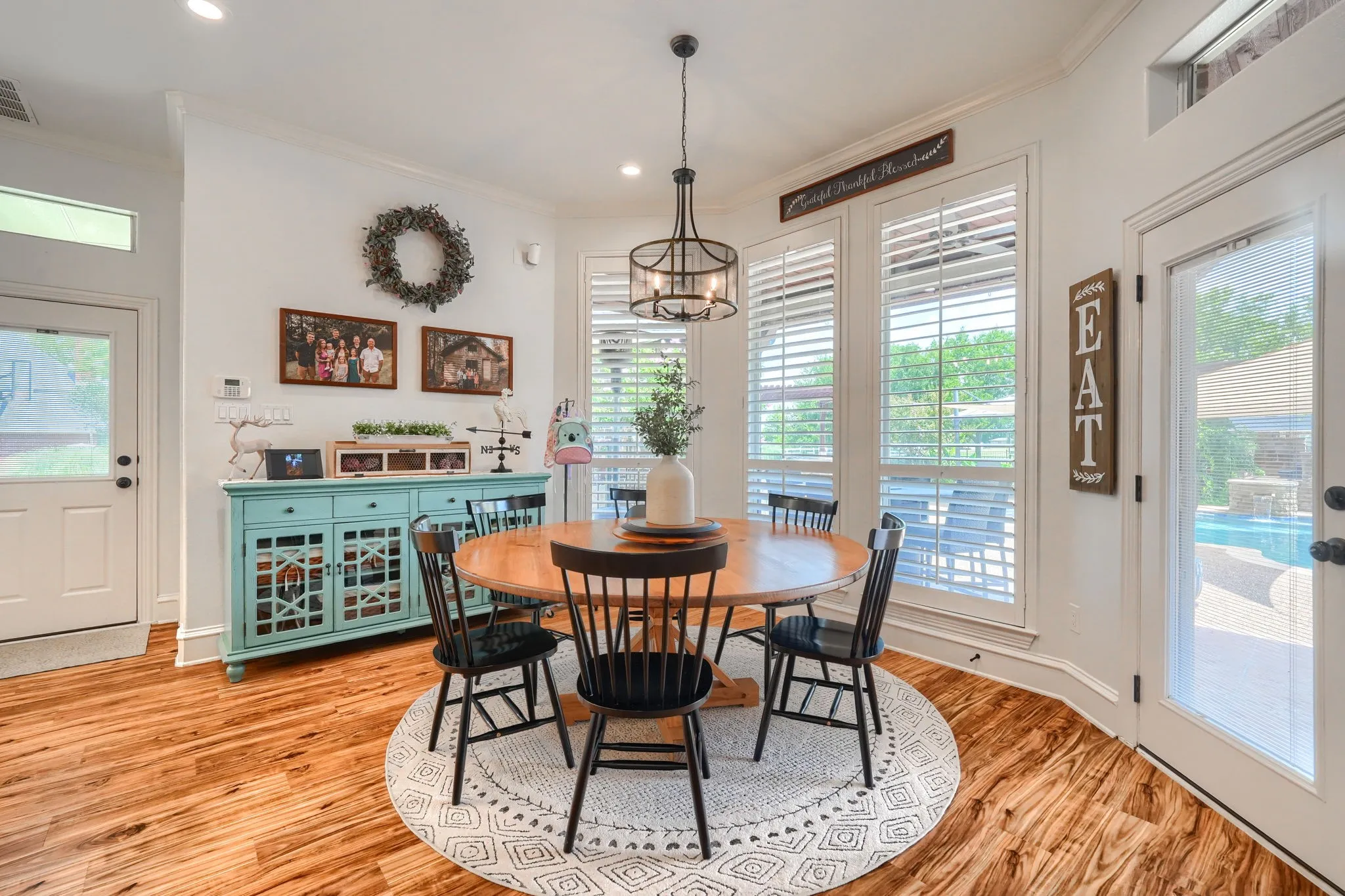 Single Family Residence For Sale in Rockwall County , 465 Equestrian Drive, Rockwall, Texas 75032, 5 Bedroom, 6 Bathroom, 4 Garage spaces, 5,535 Sqft, built in 2004, mls#21320671, Real Estate Agent in Rockwall, Homes For Sale in Rockwall county, Homes For Sale in Rockwall, Realtor in Rockwall Texas, Real Estate Brokerage Independent Realty Texas, Luminita Cordes Realtor