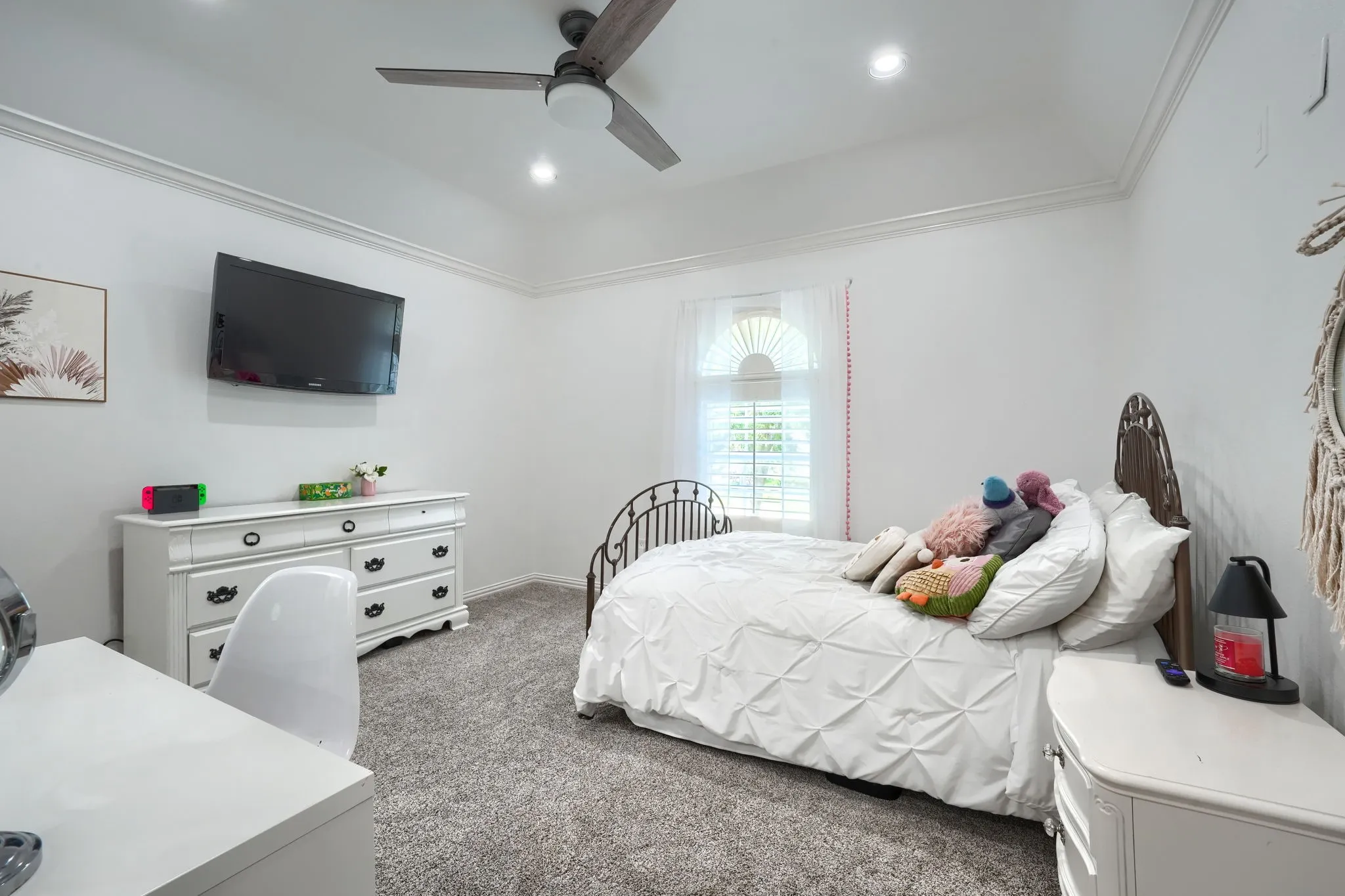 Single Family Residence For Sale in Rockwall County , 465 Equestrian Drive, Rockwall, Texas 75032, 5 Bedroom, 6 Bathroom, 4 Garage spaces, 5,535 Sqft, built in 2004, mls#21320671, Real Estate Agent in Rockwall, Homes For Sale in Rockwall county, Homes For Sale in Rockwall, Realtor in Rockwall Texas, Real Estate Brokerage Independent Realty Texas, Luminita Cordes Realtor