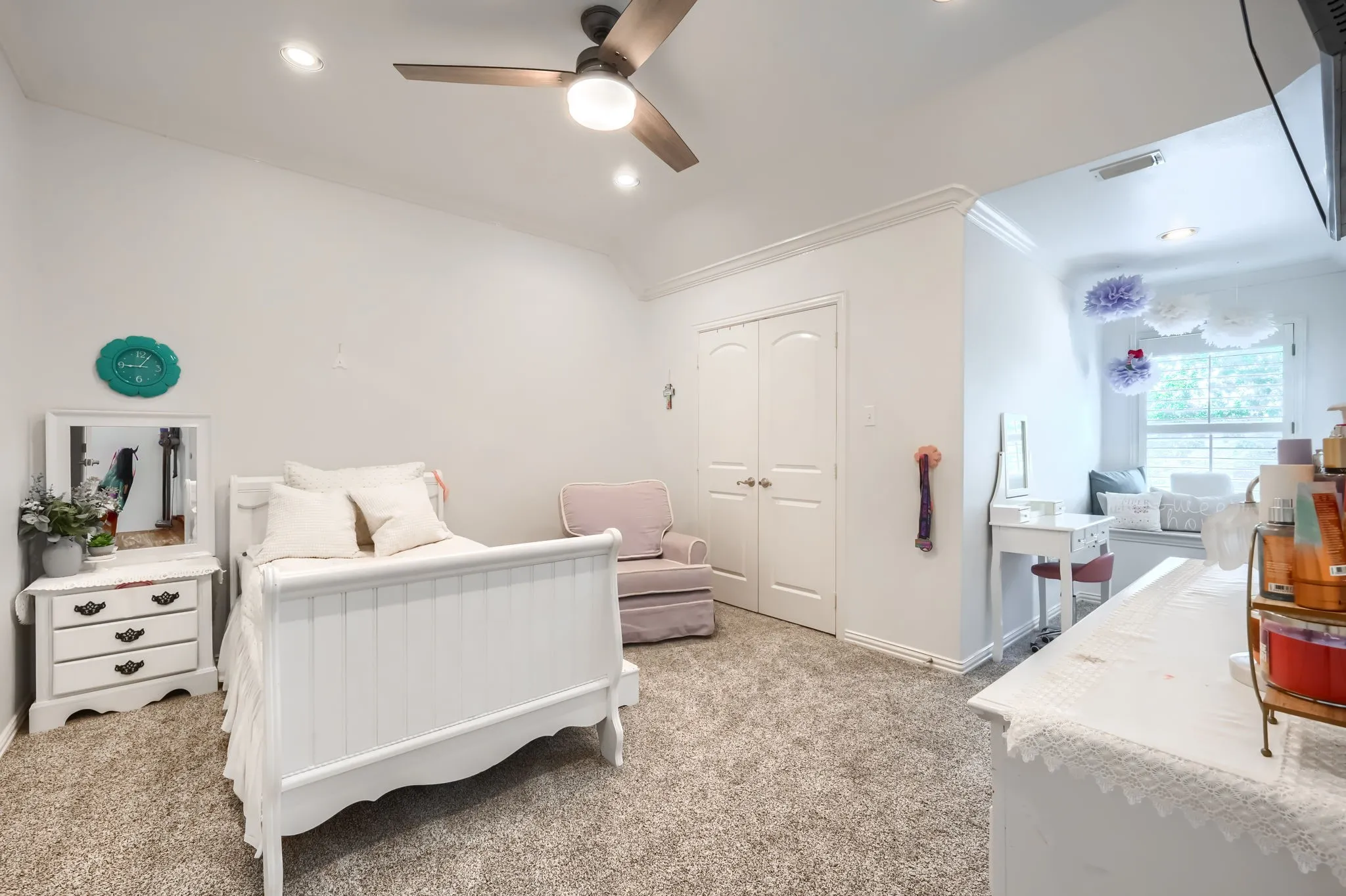 Single Family Residence For Sale in Rockwall County , 465 Equestrian Drive, Rockwall, Texas 75032, 5 Bedroom, 6 Bathroom, 4 Garage spaces, 5,535 Sqft, built in 2004, mls#21320671, Real Estate Agent in Rockwall, Homes For Sale in Rockwall county, Homes For Sale in Rockwall, Realtor in Rockwall Texas, Real Estate Brokerage Independent Realty Texas, Luminita Cordes Realtor