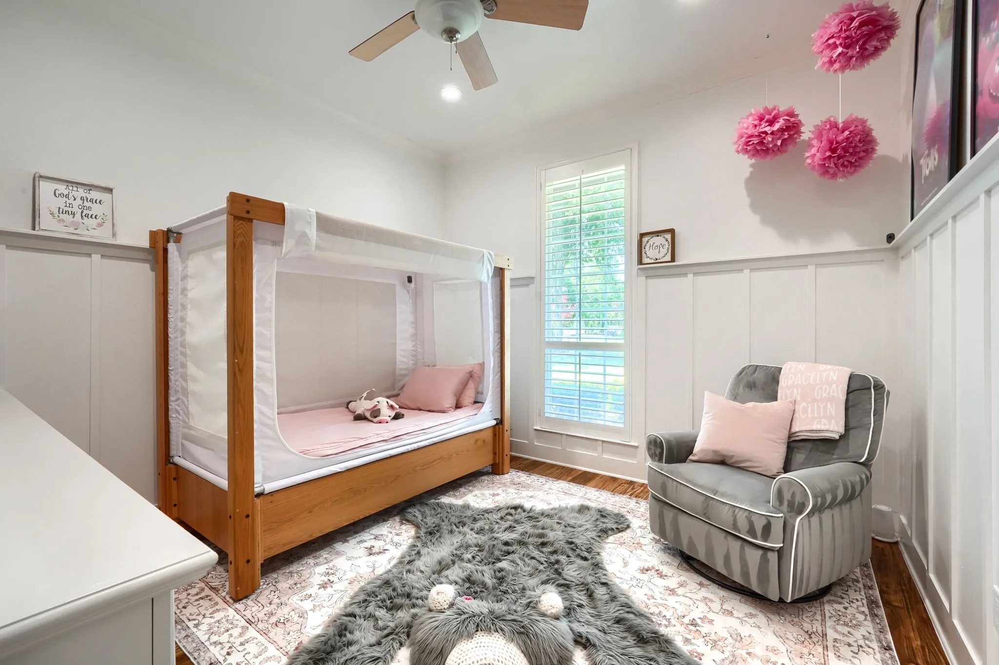 Single Family Residence For Sale in Rockwall County , 465 Equestrian Drive, Rockwall, Texas 75032, 5 Bedroom, 6 Bathroom, 4 Garage spaces, 5,535 Sqft, built in 2004, mls#21320671, Real Estate Agent in Rockwall, Homes For Sale in Rockwall county, Homes For Sale in Rockwall, Realtor in Rockwall Texas, Real Estate Brokerage Independent Realty Texas, Luminita Cordes Realtor