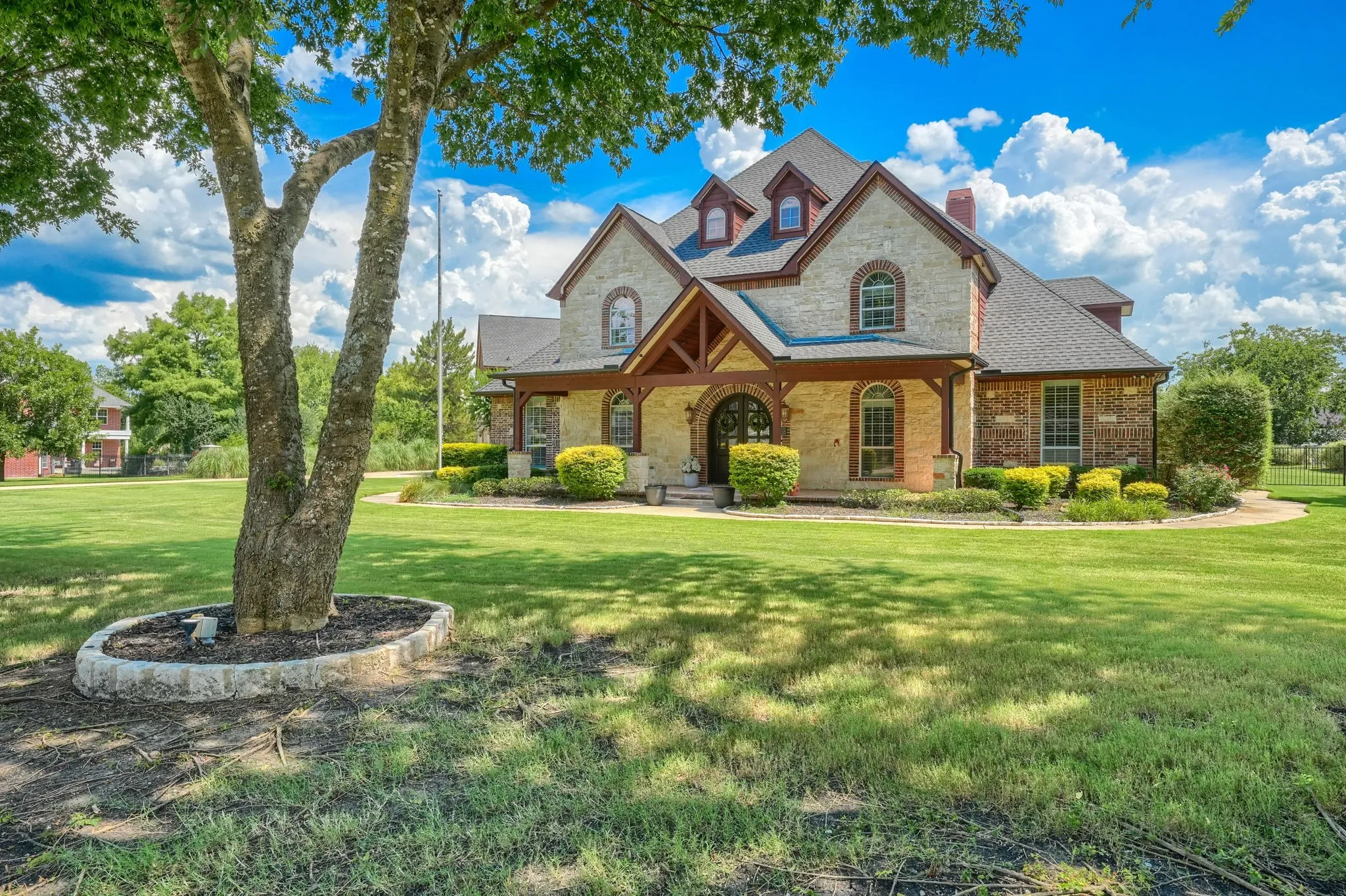 Welcome Home to 465 Equestrian Drive!