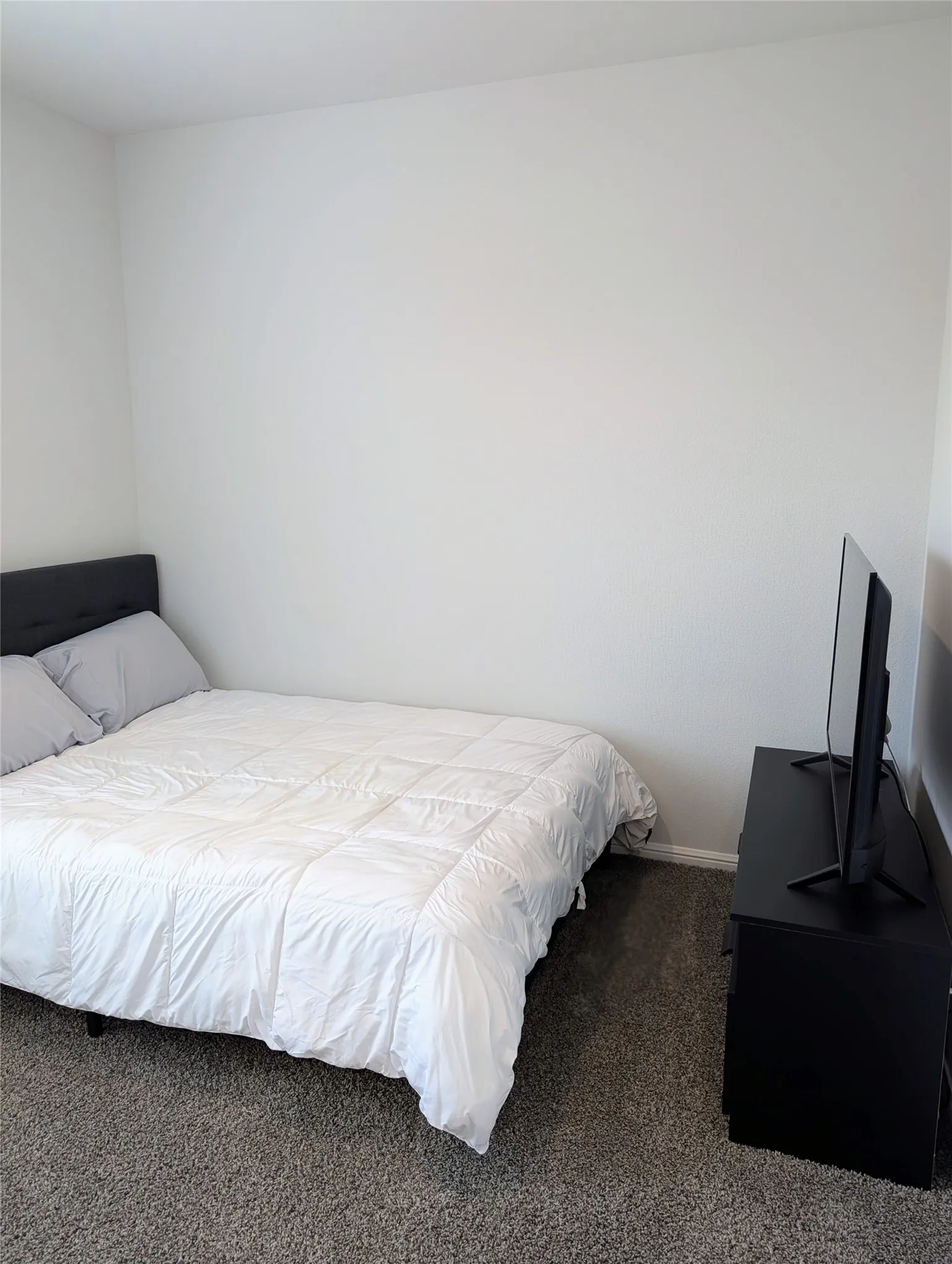 Single Family Residence For Sale in Tarrant County , 9752 New Bern Drive, Fort Worth, Texas 76108, 4 Bedroom, 2 Bathroom, 2 Garage spaces, 1,795 Sqft, built in 2022, mls#21324516, Real Estate Agent in Fort Worth, Homes For Sale in Tarrant county, Homes For Sale in Fort Worth, Realtor in Fort Worth Texas, Real Estate Brokerage Independent Realty Texas, Luminita Cordes Realtor