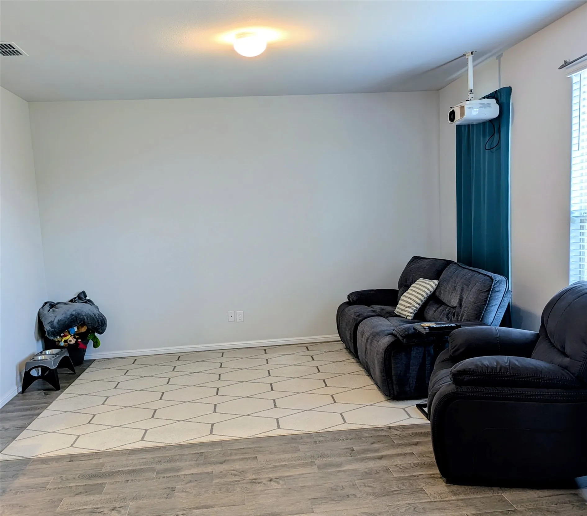 Single Family Residence For Sale in Tarrant County , 9752 New Bern Drive, Fort Worth, Texas 76108, 4 Bedroom, 2 Bathroom, 2 Garage spaces, 1,795 Sqft, built in 2022, mls#21324516, Real Estate Agent in Fort Worth, Homes For Sale in Tarrant county, Homes For Sale in Fort Worth, Realtor in Fort Worth Texas, Real Estate Brokerage Independent Realty Texas, Luminita Cordes Realtor