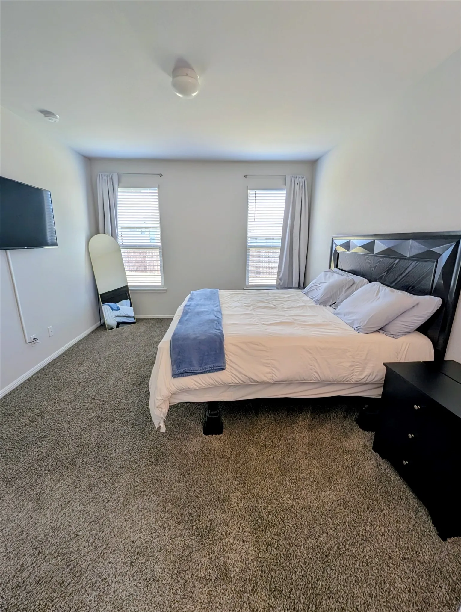 Single Family Residence For Sale in Tarrant County , 9752 New Bern Drive, Fort Worth, Texas 76108, 4 Bedroom, 2 Bathroom, 2 Garage spaces, 1,795 Sqft, built in 2022, mls#21324516, Real Estate Agent in Fort Worth, Homes For Sale in Tarrant county, Homes For Sale in Fort Worth, Realtor in Fort Worth Texas, Real Estate Brokerage Independent Realty Texas, Luminita Cordes Realtor