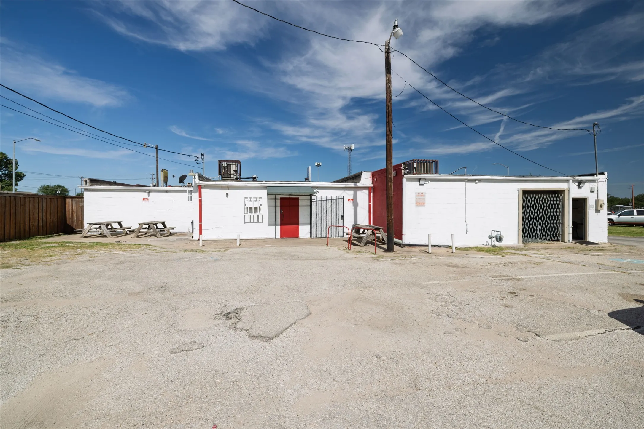Business For Sale in Tarrant County , 3717 Mccart Avenue, Fort Worth, Texas 76110, 0, 0, Garage spaces, 0 Sqft, built in 1952, mls#21324704, Real Estate Agent in Fort Worth, Homes For Sale in Tarrant county, Homes For Sale in Fort Worth, Realtor in Fort Worth Texas, Real Estate Brokerage Independent Realty Texas, Luminita Cordes Realtor