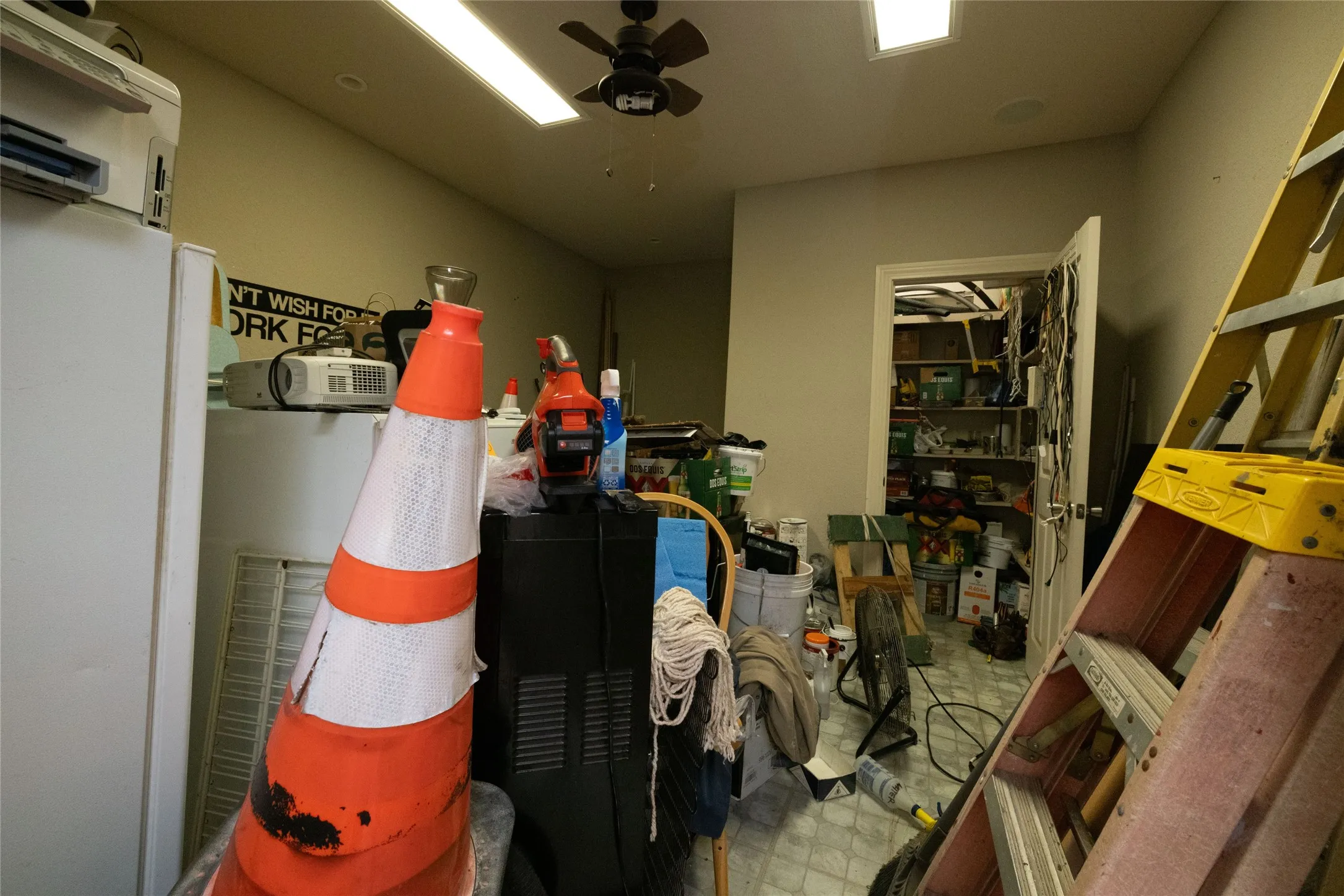 Business For Sale in Tarrant County , 3717 Mccart Avenue, Fort Worth, Texas 76110, 0, 0, Garage spaces, 0 Sqft, built in 1952, mls#21324704, Real Estate Agent in Fort Worth, Homes For Sale in Tarrant county, Homes For Sale in Fort Worth, Realtor in Fort Worth Texas, Real Estate Brokerage Independent Realty Texas, Luminita Cordes Realtor