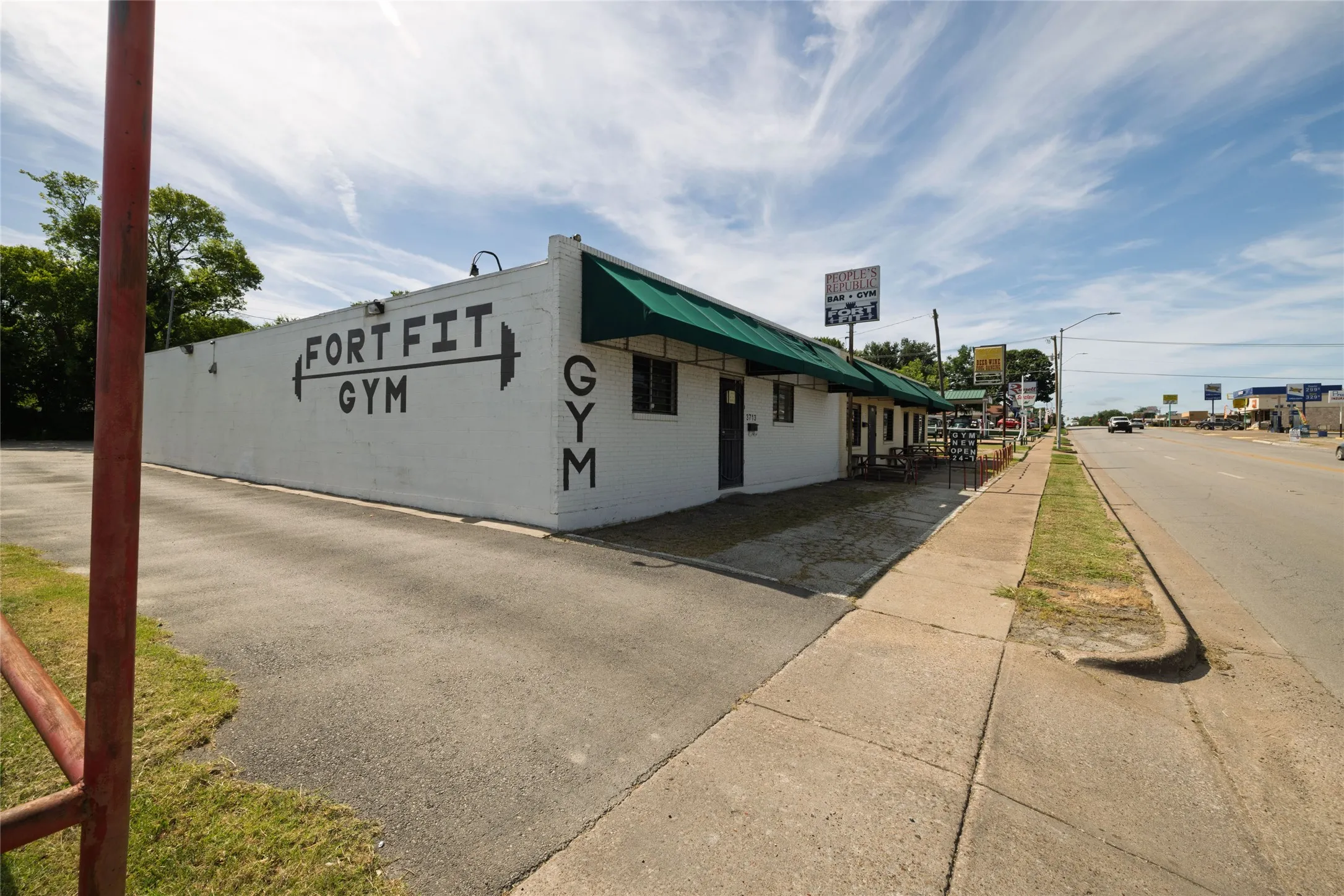 Business For Sale in Tarrant County , 3717 Mccart Avenue, Fort Worth, Texas 76110, 0, 0, Garage spaces, 0 Sqft, built in 1952, mls#21324704, Real Estate Agent in Fort Worth, Homes For Sale in Tarrant county, Homes For Sale in Fort Worth, Realtor in Fort Worth Texas, Real Estate Brokerage Independent Realty Texas, Luminita Cordes Realtor