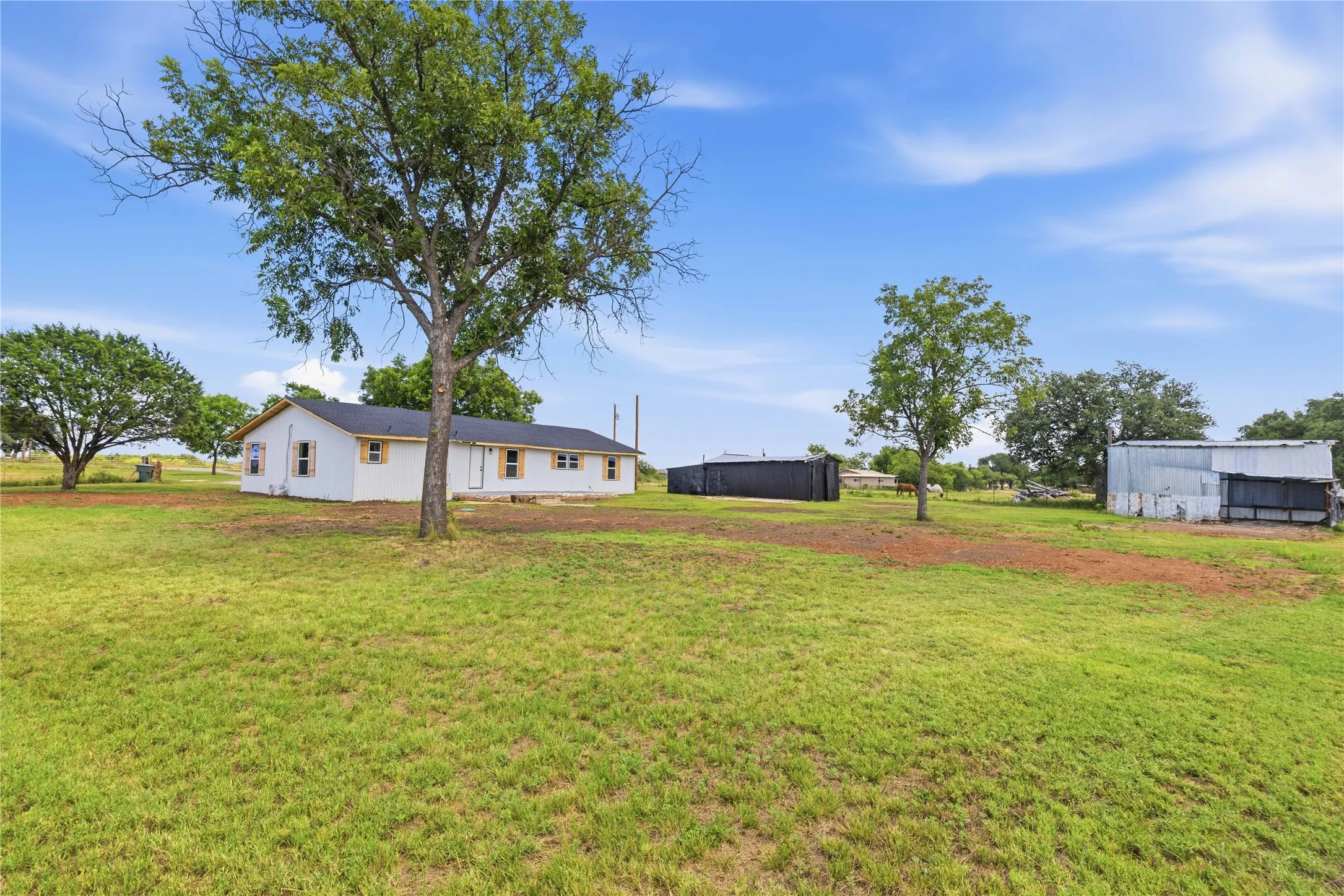 Single Family Residence For Sale in Brown County , 11970 Highway 84 E 183E, Zephyr, Texas 76890, 3 Bedroom, 2 Bathroom, Garage spaces, 1,950 Sqft, built in 0, mls#21324632, Real Estate Agent in Zephyr, Homes For Sale in Brown county, Homes For Sale in Zephyr, Realtor in Zephyr Texas, Real Estate Brokerage Independent Realty Texas, Luminita Cordes Realtor