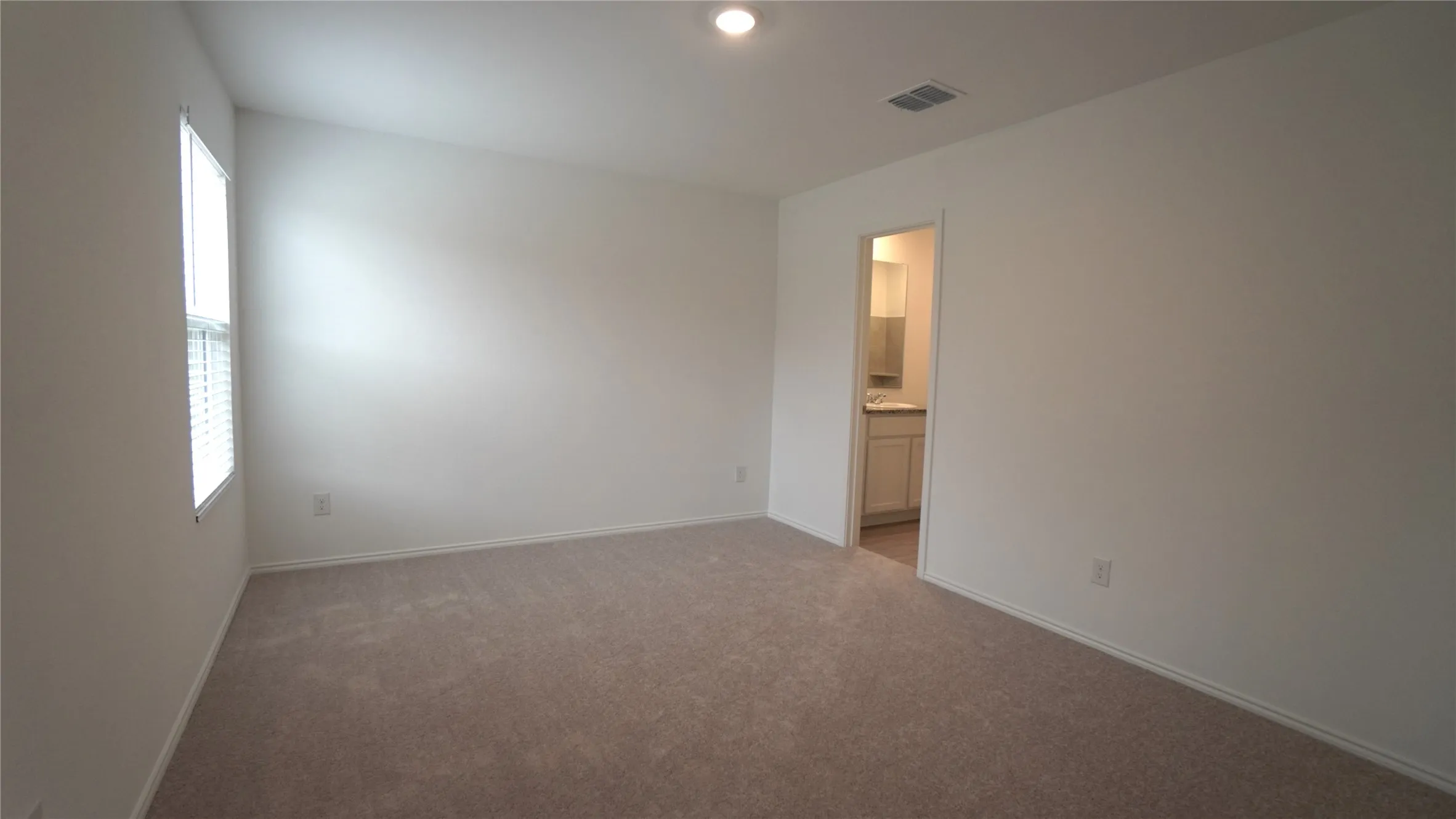 Single Family Residence For Rent in Kaufman County , 1769 Glacial Beech Place, Forney, Texas 75126, 4 Bedroom, 2 Bathroom, 2 Garage spaces, 1,598 Sqft, built in 2024, mls#21276953, Real Estate Agent in Forney, Homes For Rent in Kaufman county, Homes For Rent in Forney, Realtor in Forney Texas, Real Estate Brokerage Independent Realty Texas, Luminita Cordes Realtor