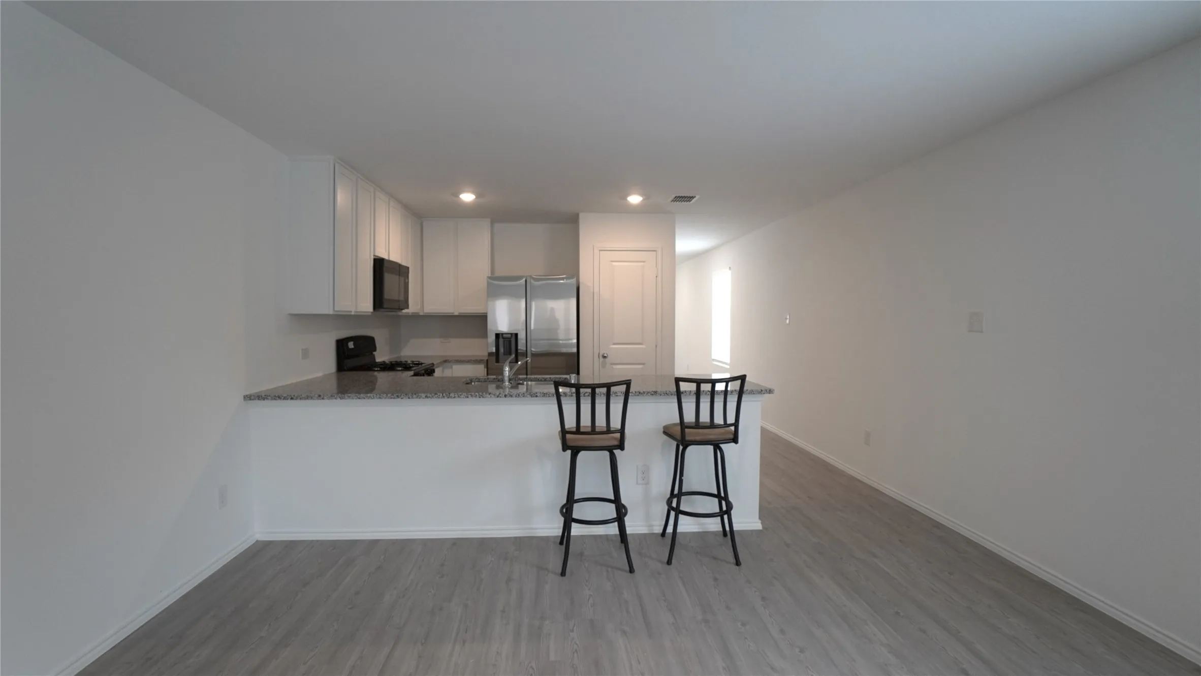 Single Family Residence For Rent in Kaufman County , 1769 Glacial Beech Place, Forney, Texas 75126, 4 Bedroom, 2 Bathroom, 2 Garage spaces, 1,598 Sqft, built in 2024, mls#21276953, Real Estate Agent in Forney, Homes For Rent in Kaufman county, Homes For Rent in Forney, Realtor in Forney Texas, Real Estate Brokerage Independent Realty Texas, Luminita Cordes Realtor