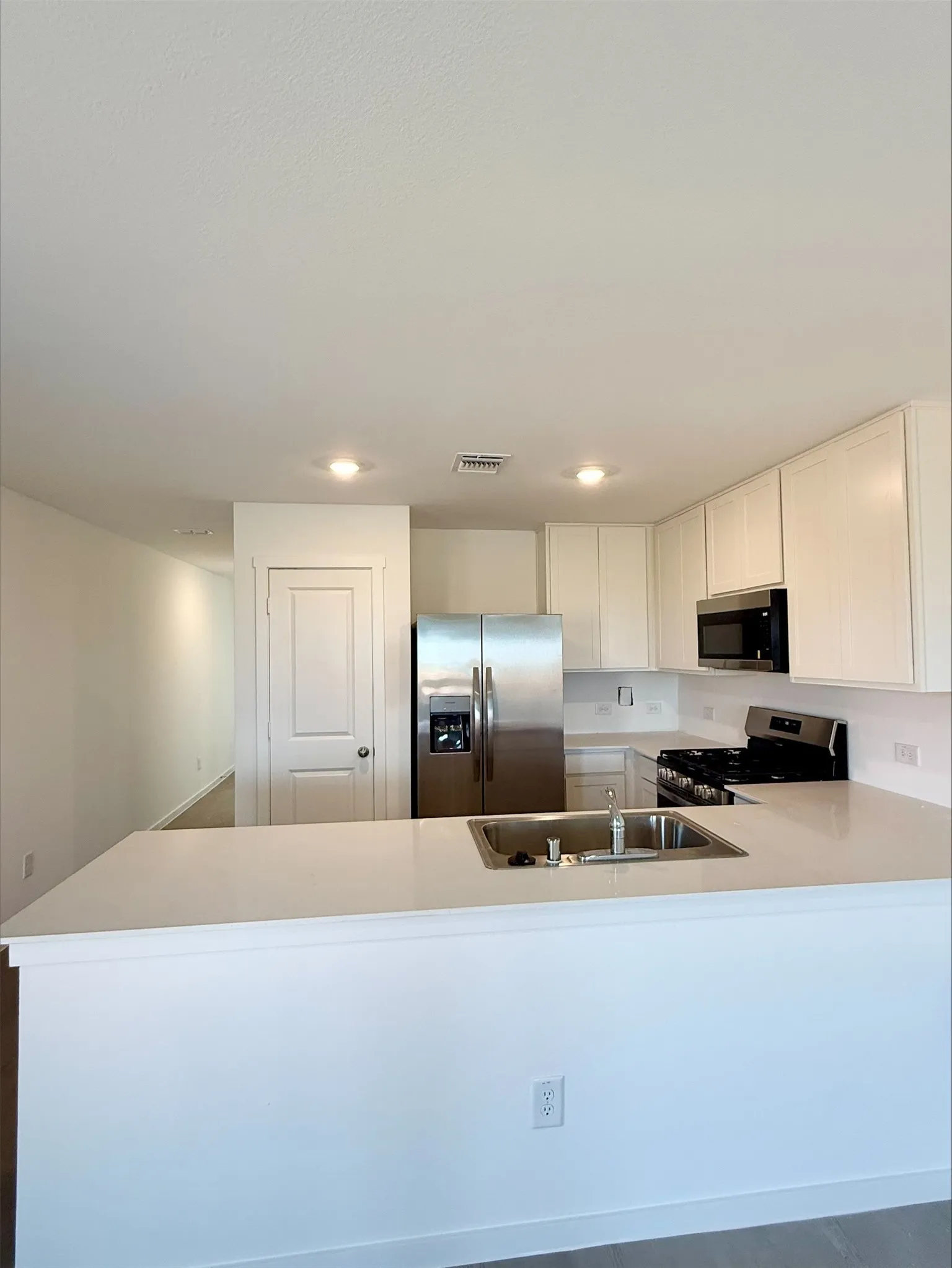 Single Family Residence For Sale in Grayson County , 3803 Superior Place, Sherman, Texas 75090, 3 Bedrooms, 2 Bathrooms, 2 Garage spaces, 1,402 Sqft, built in 2026, Price $222,999, mls#21324716, Real Estate Agent in Sherman, Homes For Sale in Grayson county, Homes For Sale in Sherman, Realtor in Sherman Texas, Real Estate Brokerage Independent Realty Texas, Luminita Cordes Realtor