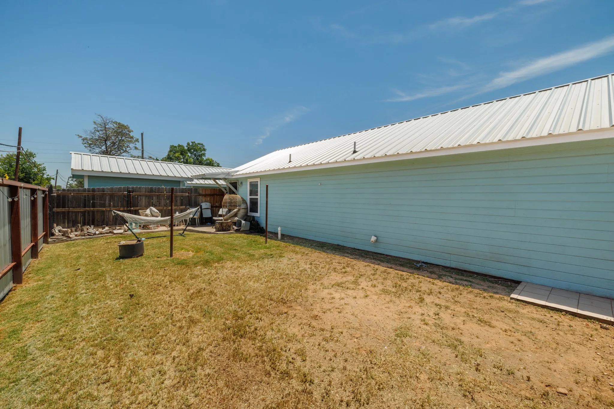 For Sale in Taylor County , 1107 Vine Street, Abilene, Texas 79602, 5 Bedroom, 5 Bathroom, Garage spaces, 0 Sqft, built in 2021, mls#21305189, Real Estate Agent in Abilene, Homes For Sale in Taylor county, Homes For Sale in Abilene, Realtor in Abilene Texas, Real Estate Brokerage Independent Realty Texas, Luminita Cordes Realtor