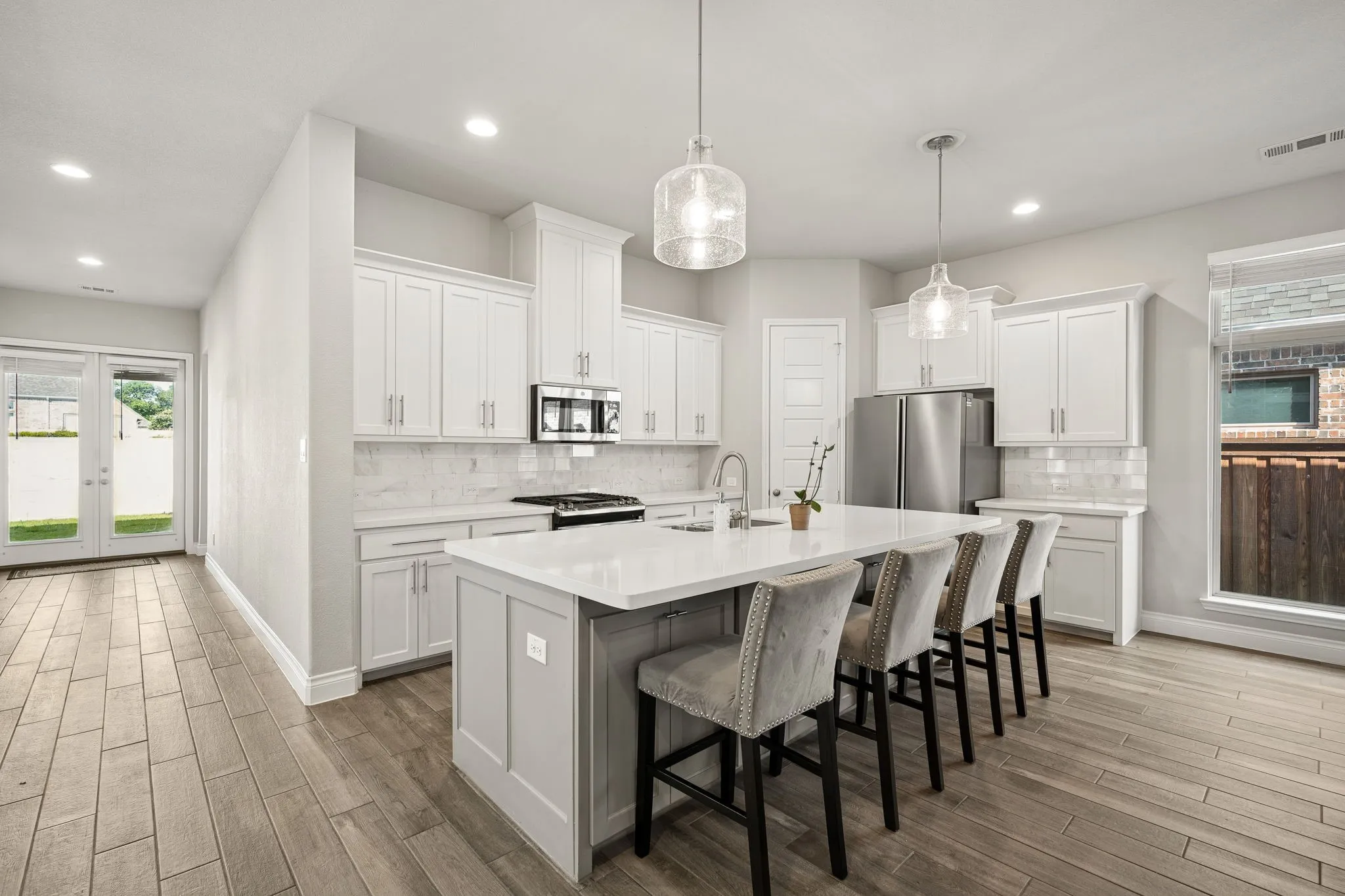 Single Family Residence For Sale in Collin County , 8721 Navidad Falls Drive, Mc Kinney, Texas 75071, 3 Bedrooms, 2 Bathrooms, 2 Garage spaces, 2,071 Sqft, built in 2020, Price $469,000, mls#21322339, Real Estate Agent in Mc Kinney, Homes For Sale in Collin county, Homes For Sale in Mc Kinney, Realtor in Mc Kinney Texas, Real Estate Brokerage Independent Realty Texas, Luminita Cordes Realtor