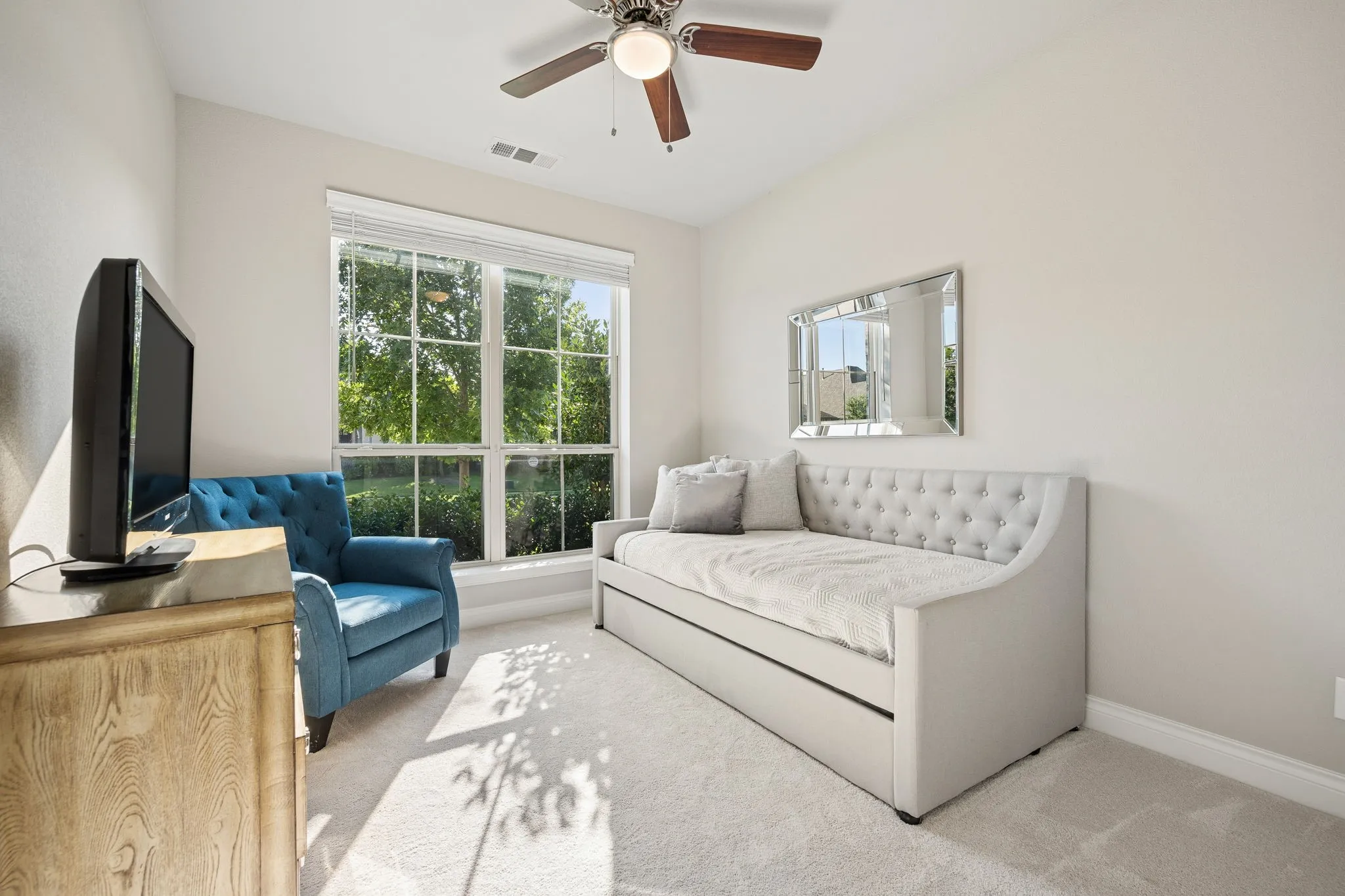 Single Family Residence For Sale in Collin County , 8721 Navidad Falls Drive, Mc Kinney, Texas 75071, 3 Bedrooms, 2 Bathrooms, 2 Garage spaces, 2,071 Sqft, built in 2020, Price $469,000, mls#21322339, Real Estate Agent in Mc Kinney, Homes For Sale in Collin county, Homes For Sale in Mc Kinney, Realtor in Mc Kinney Texas, Real Estate Brokerage Independent Realty Texas, Luminita Cordes Realtor