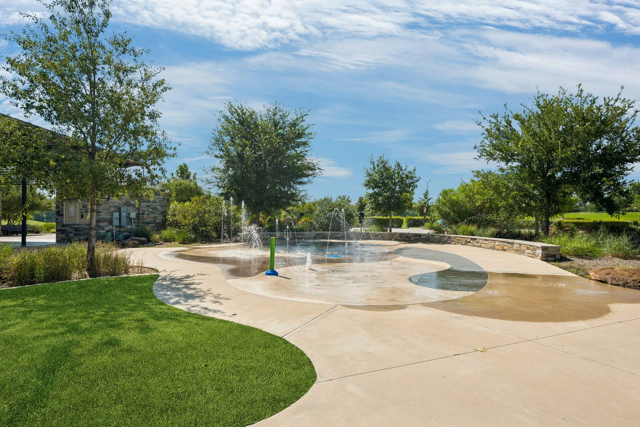 Single Family Residence For Sale in Collin County , 8721 Navidad Falls Drive, Mc Kinney, Texas 75071, 3 Bedrooms, 2 Bathrooms, 2 Garage spaces, 2,071 Sqft, built in 2020, Price $469,000, mls#21322339, Real Estate Agent in Mc Kinney, Homes For Sale in Collin county, Homes For Sale in Mc Kinney, Realtor in Mc Kinney Texas, Real Estate Brokerage Independent Realty Texas, Luminita Cordes Realtor
