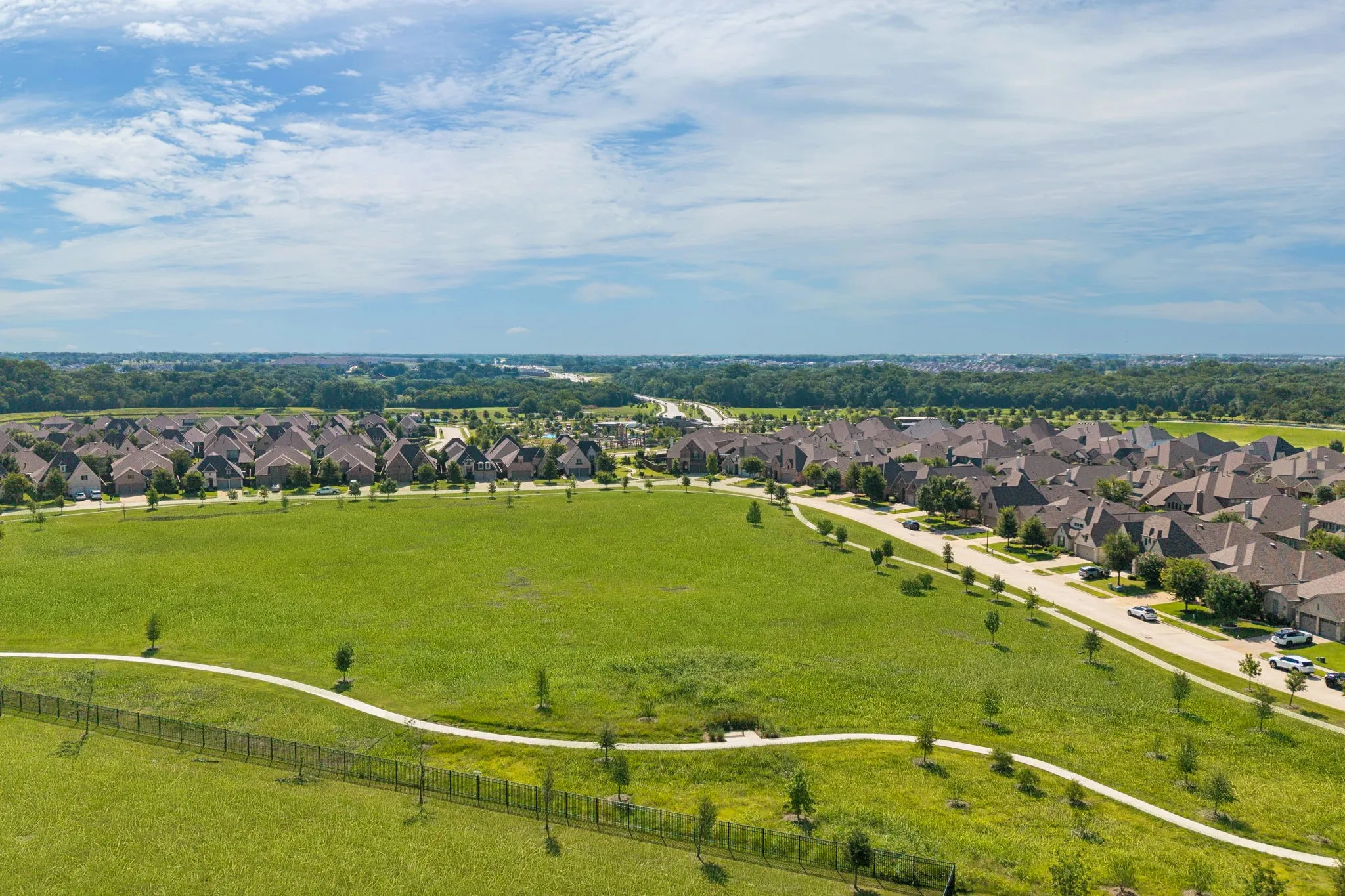 Single Family Residence For Sale in Collin County , 8721 Navidad Falls Drive, Mc Kinney, Texas 75071, 3 Bedrooms, 2 Bathrooms, 2 Garage spaces, 2,071 Sqft, built in 2020, Price $469,000, mls#21322339, Real Estate Agent in Mc Kinney, Homes For Sale in Collin county, Homes For Sale in Mc Kinney, Realtor in Mc Kinney Texas, Real Estate Brokerage Independent Realty Texas, Luminita Cordes Realtor