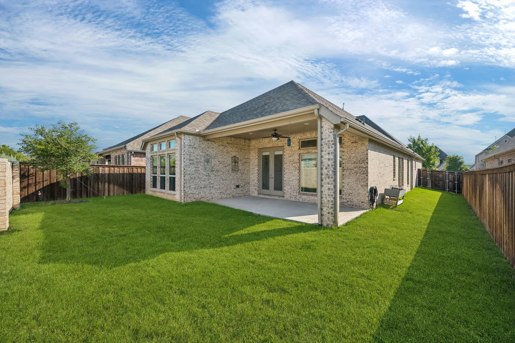 Single Family Residence For Sale in Collin County , 8721 Navidad Falls Drive, Mc Kinney, Texas 75071, 3 Bedrooms, 2 Bathrooms, 2 Garage spaces, 2,071 Sqft, built in 2020, Price $469,000, mls#21322339, Real Estate Agent in Mc Kinney, Homes For Sale in Collin county, Homes For Sale in Mc Kinney, Realtor in Mc Kinney Texas, Real Estate Brokerage Independent Realty Texas, Luminita Cordes Realtor